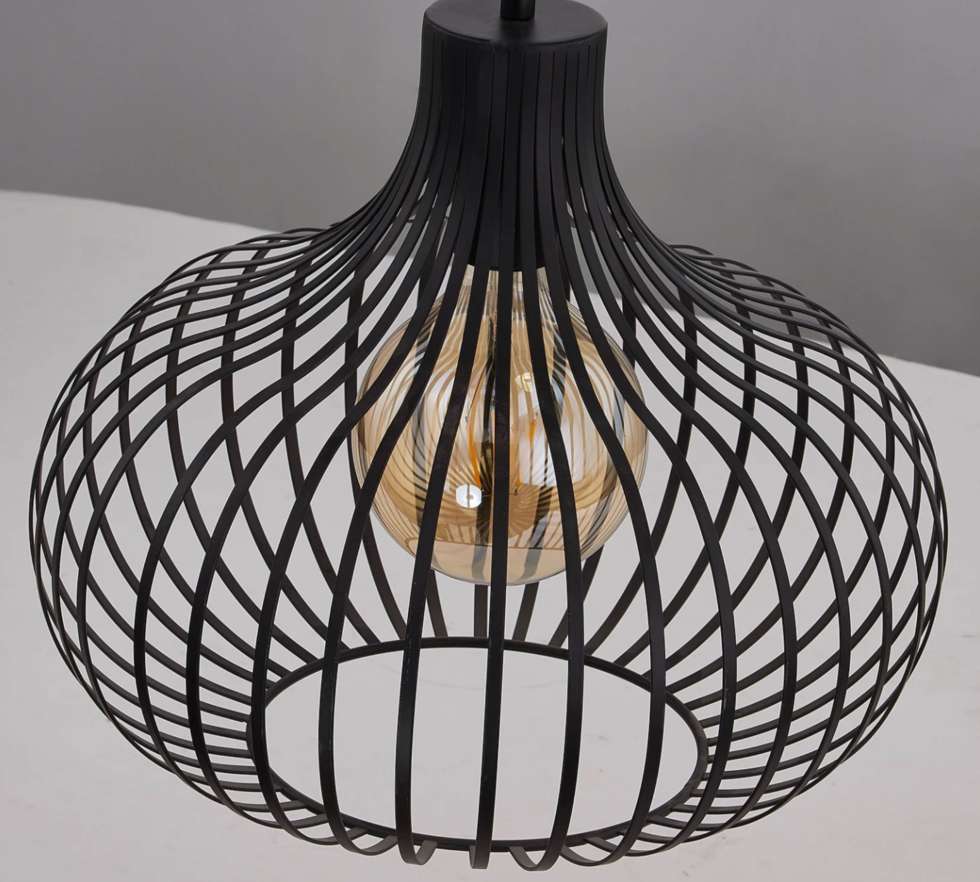 Pendant lamp iron black