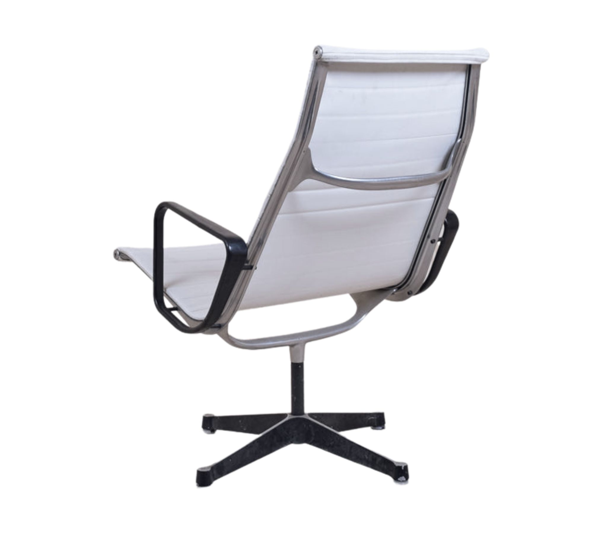 Aluminium Group Chair EA 115 Sessel Leder Weiß