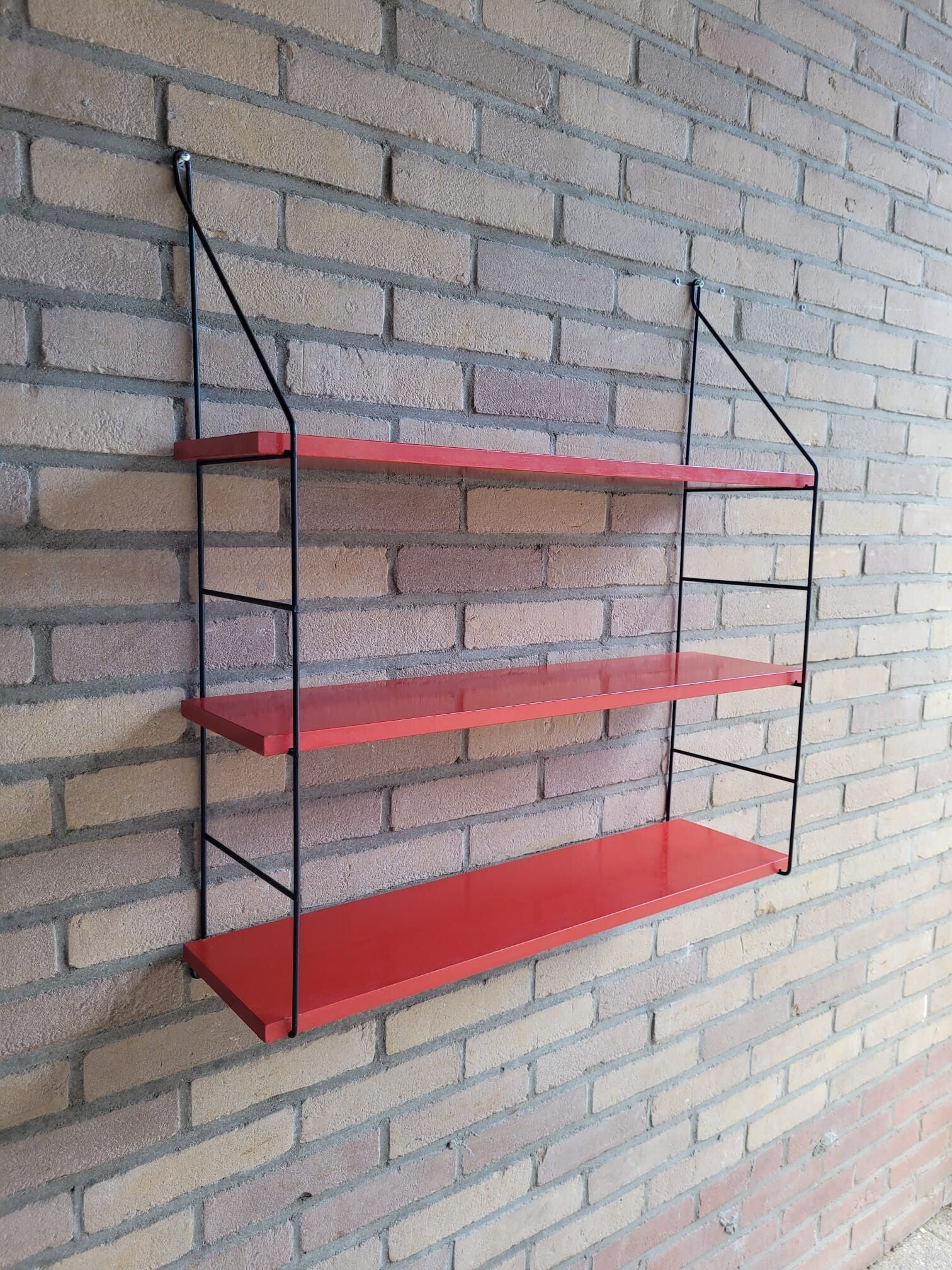 Vintage Wandregal Holz Stahl Rot