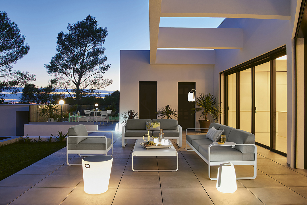 Balad Outdoor Lamp Yellow White