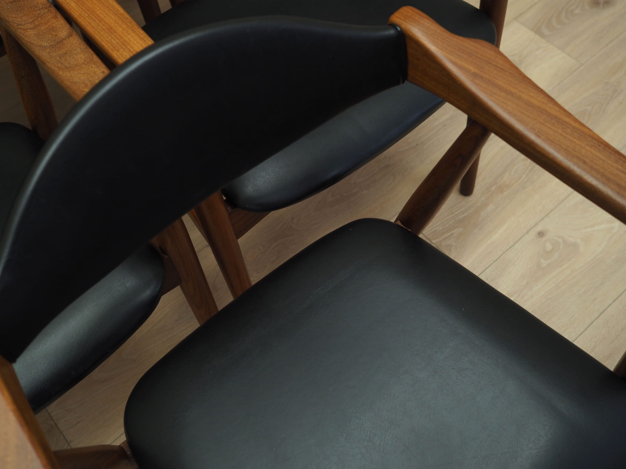 6x Chair Teak Wood Leather Black 1970s