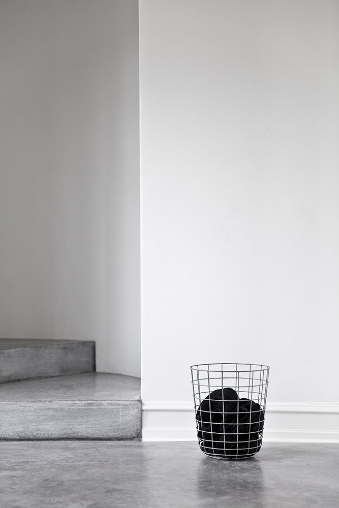 Wire Bin Papierkorb Schwarz
