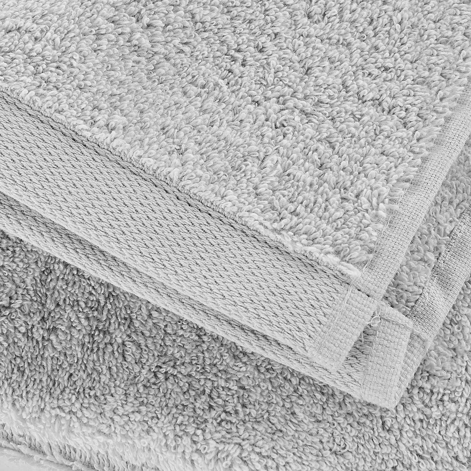 Fabulous Shower Towel Cotton Light Grey 70x140cm