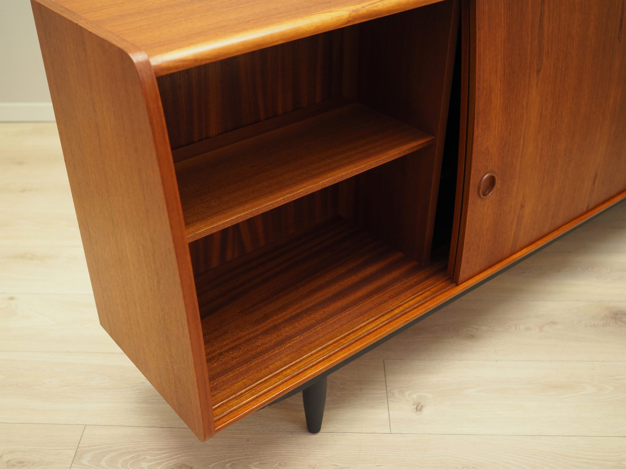 Vintage Sideboard Teakholz Braun 1970er Jahre