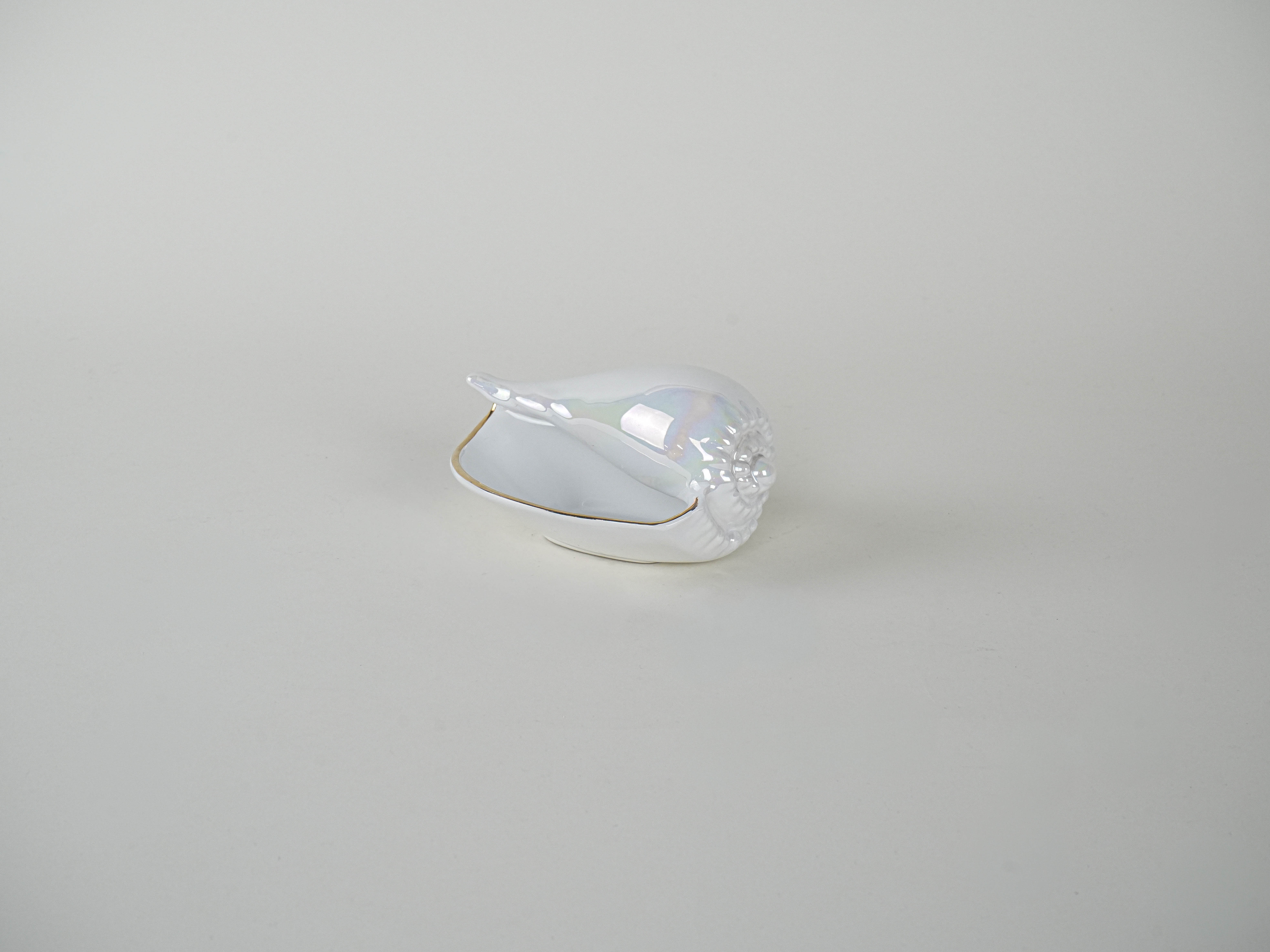 Porcelain-Shell White 1970s