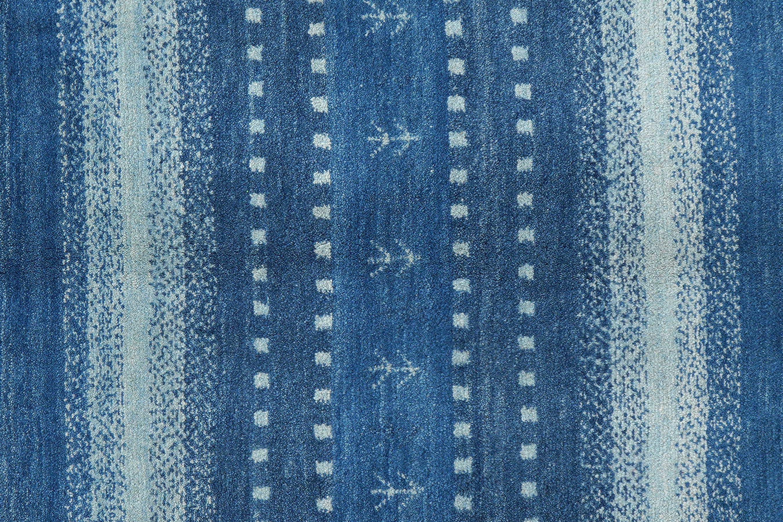 Gabbeh Traditional Rug Wool Blue