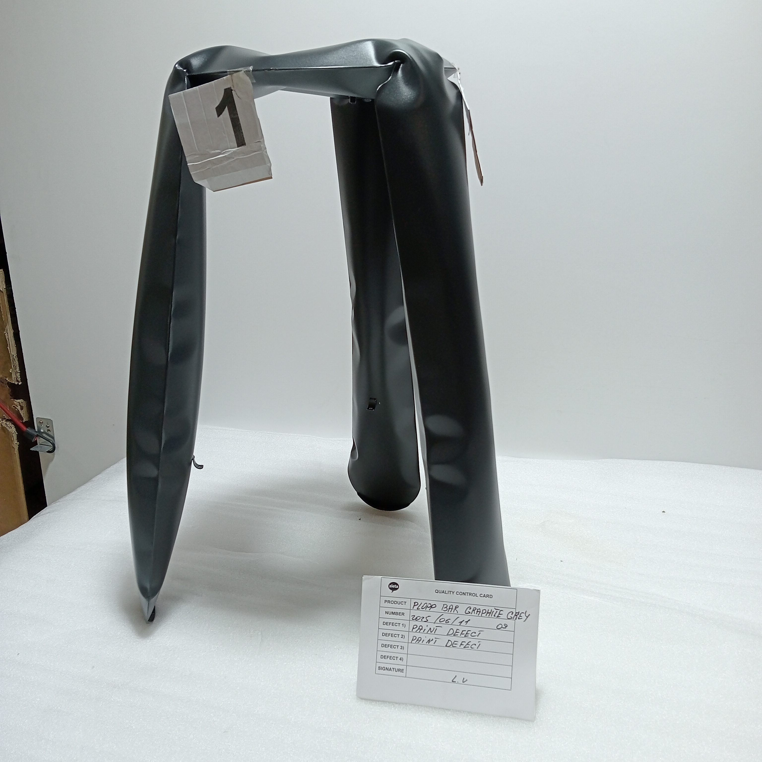 Plopp Bar Stool Steel Graphite Grey Matte