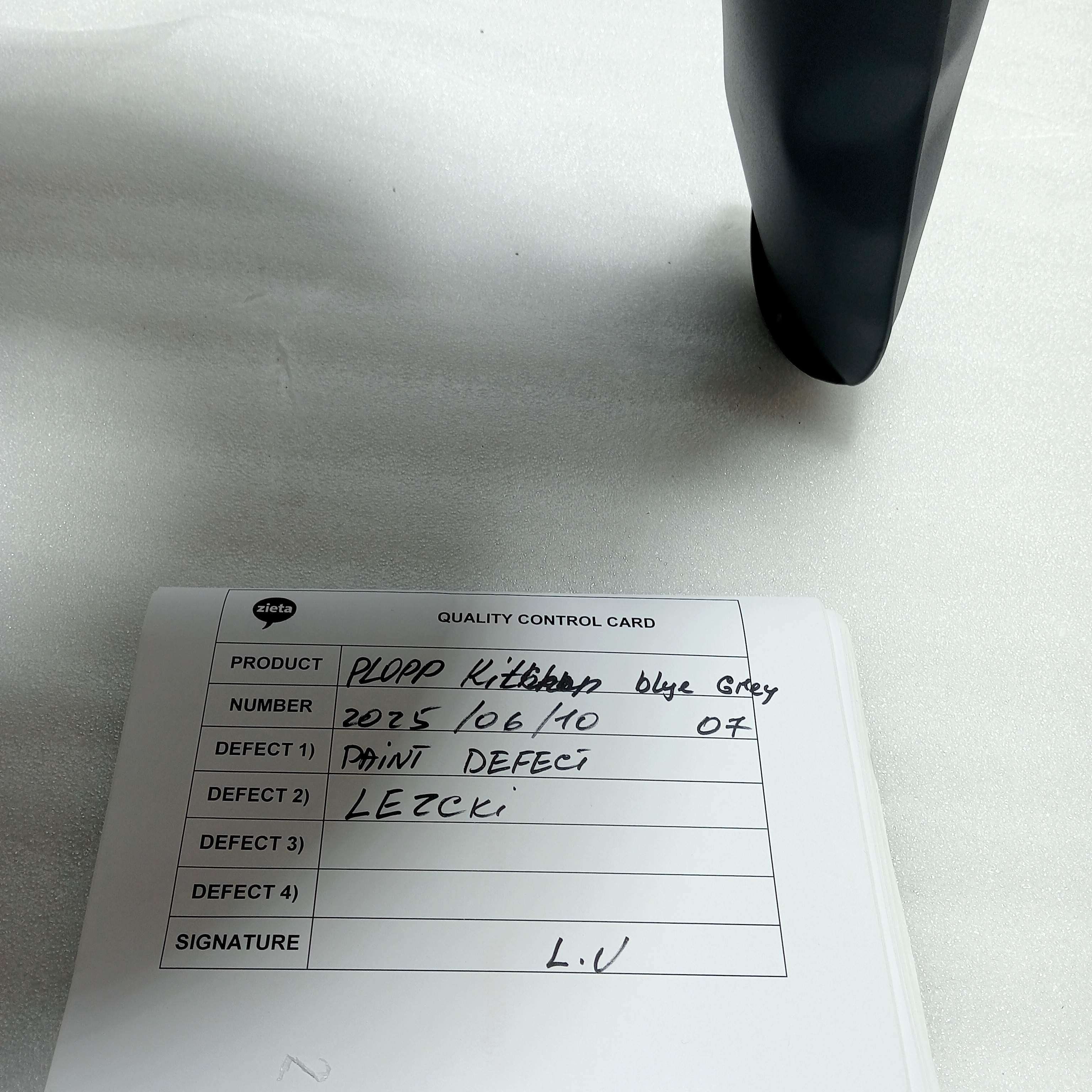 Plopp Küchenhocker Stahl Blau Grau Matt