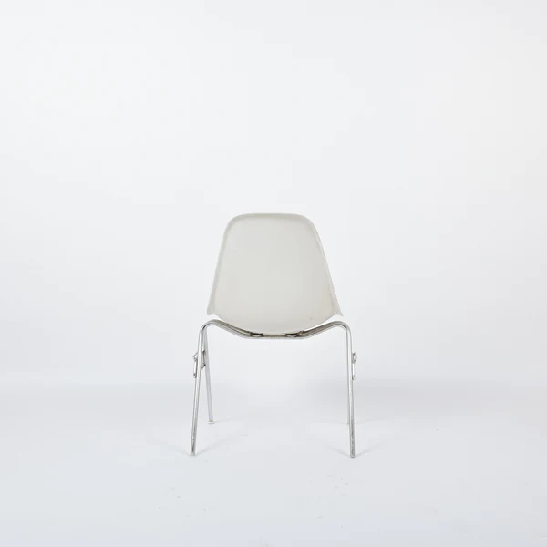 Eames Fiberglass Side Chair by Herman Miller Parchment 