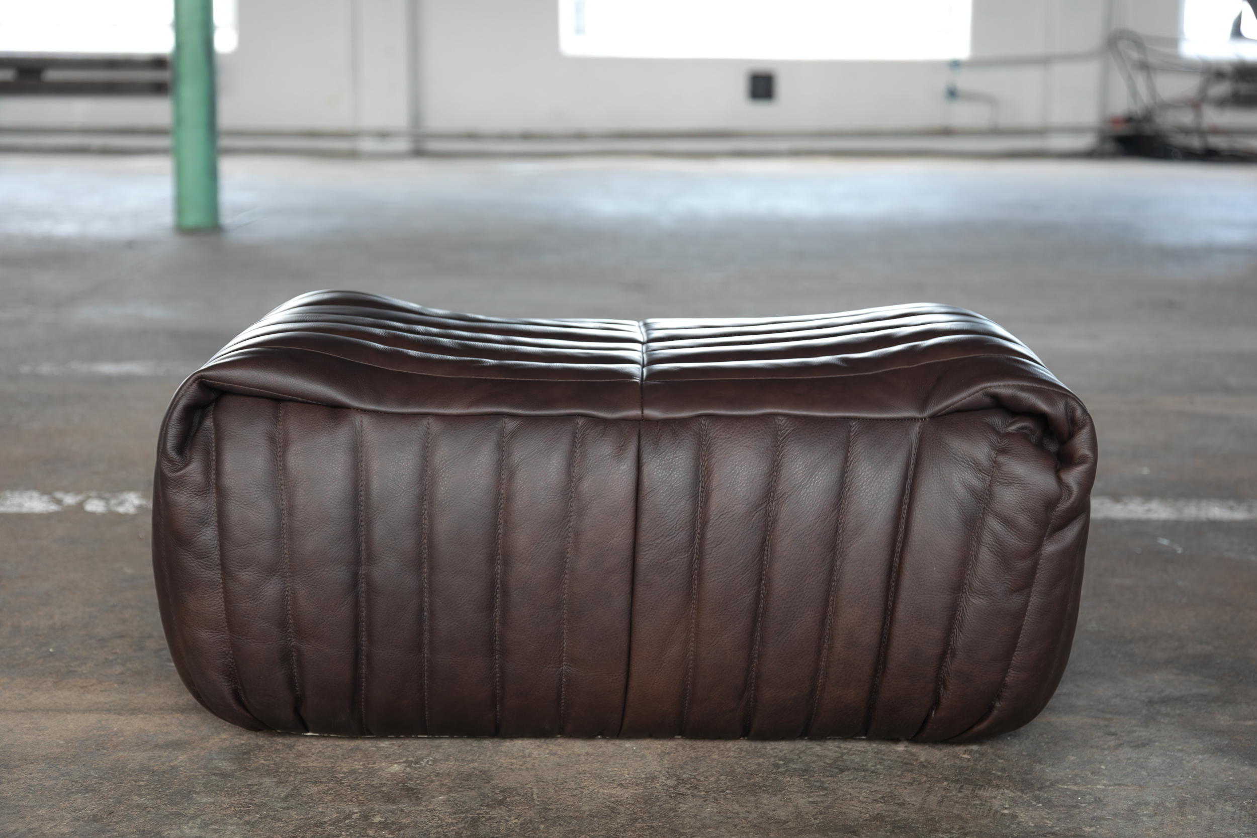 Togo Armchair Smooth Leather Folk Brown