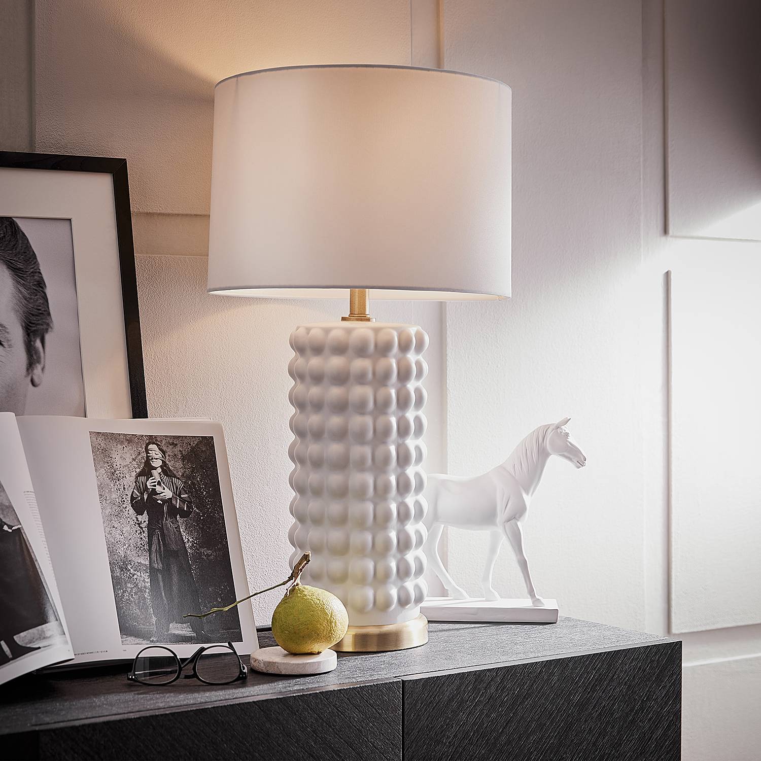 SCULPTURE Tischleuchte Keramik Metall Beige