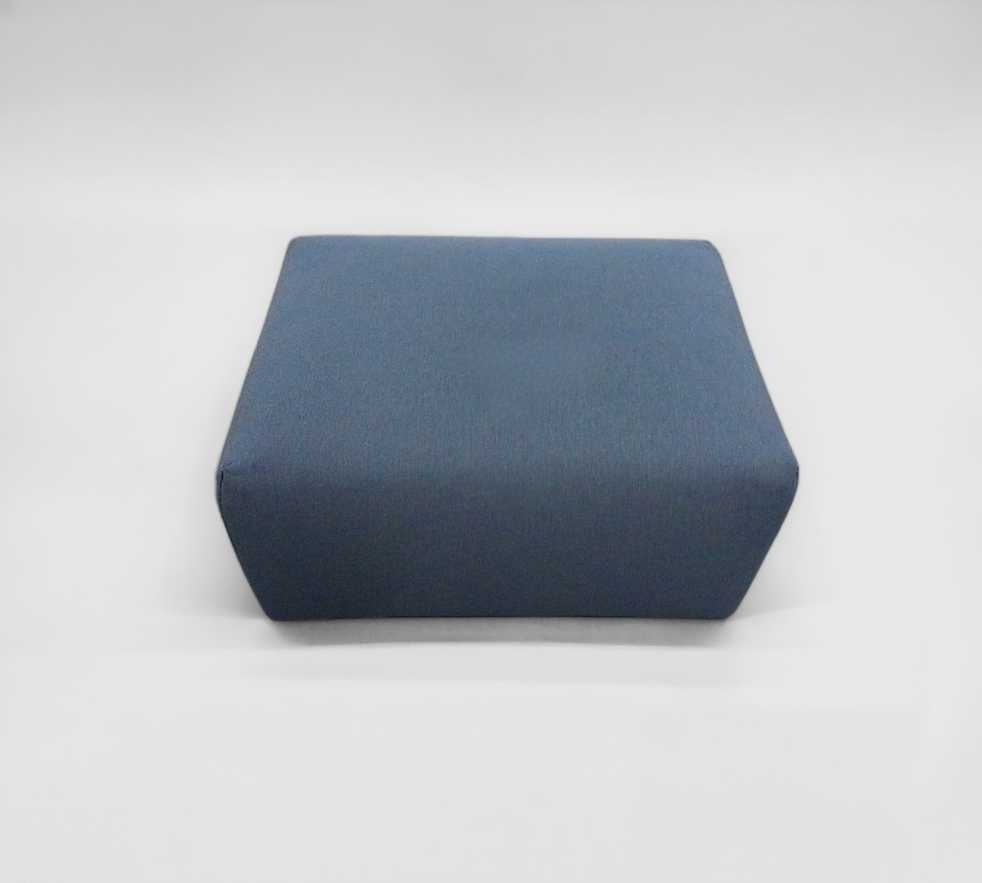 Pyllow Hocker Blau