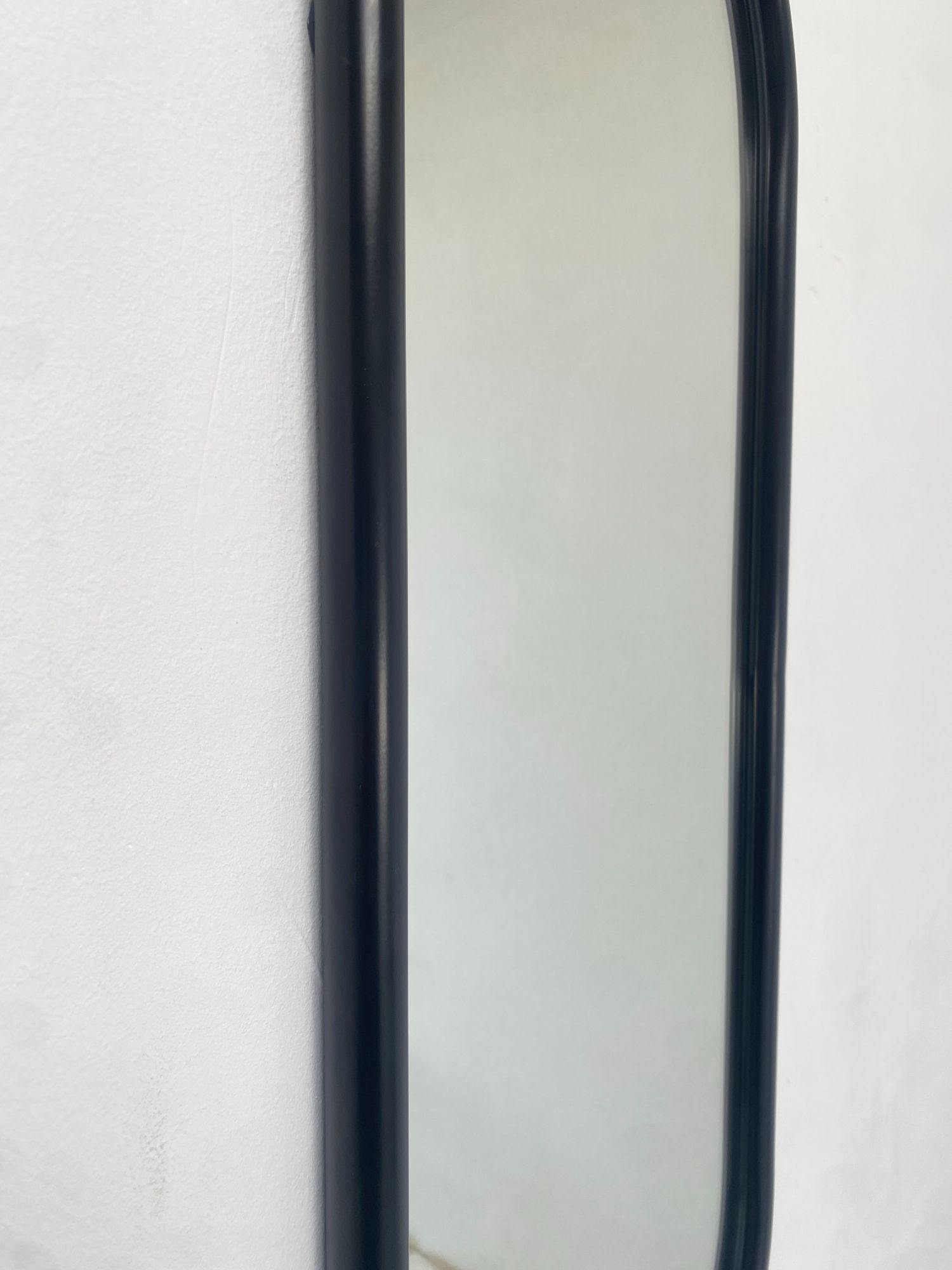 Angui Spiegel Stahl Schwarz