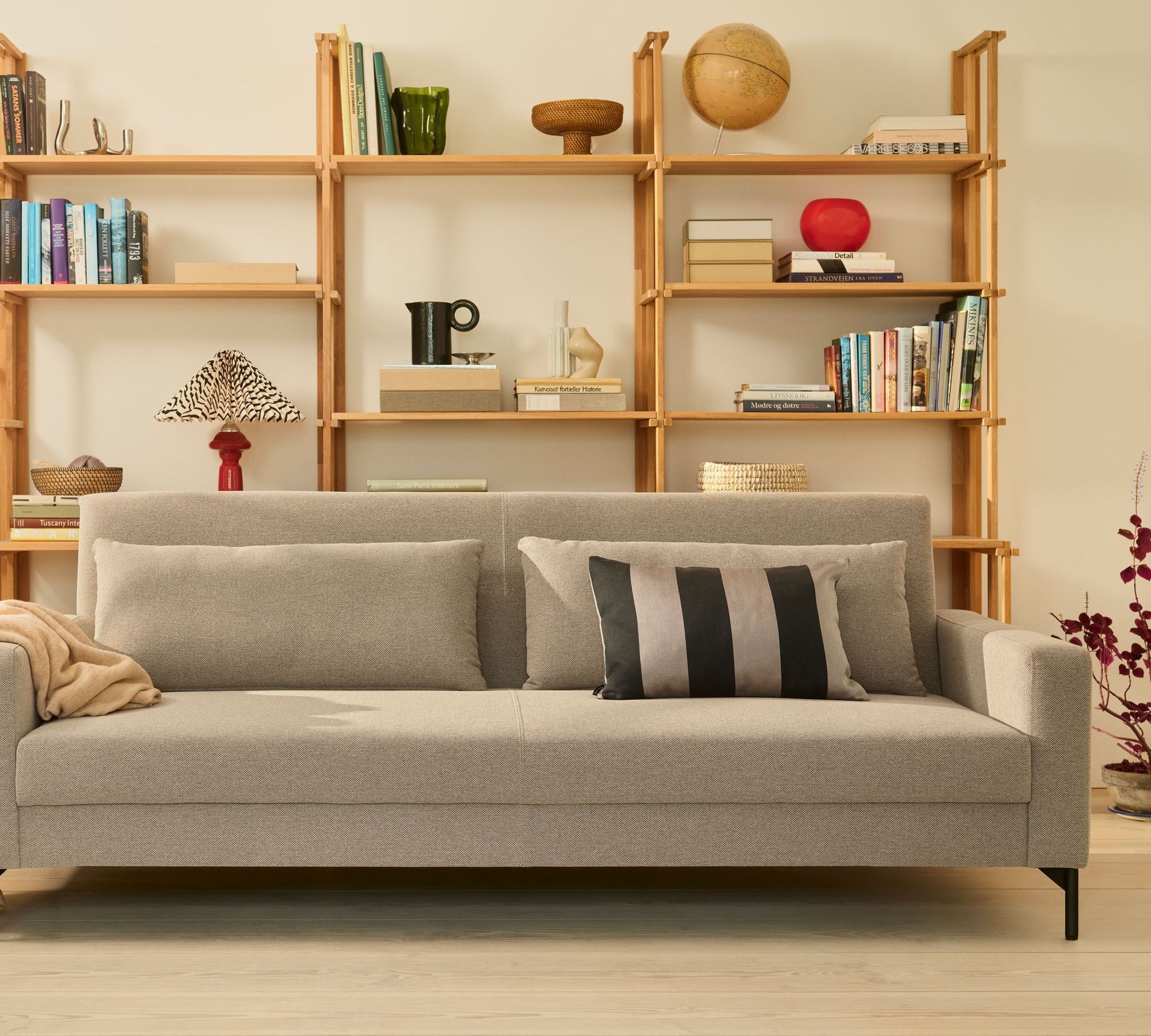 Anton Sofa bed Agnes Brown