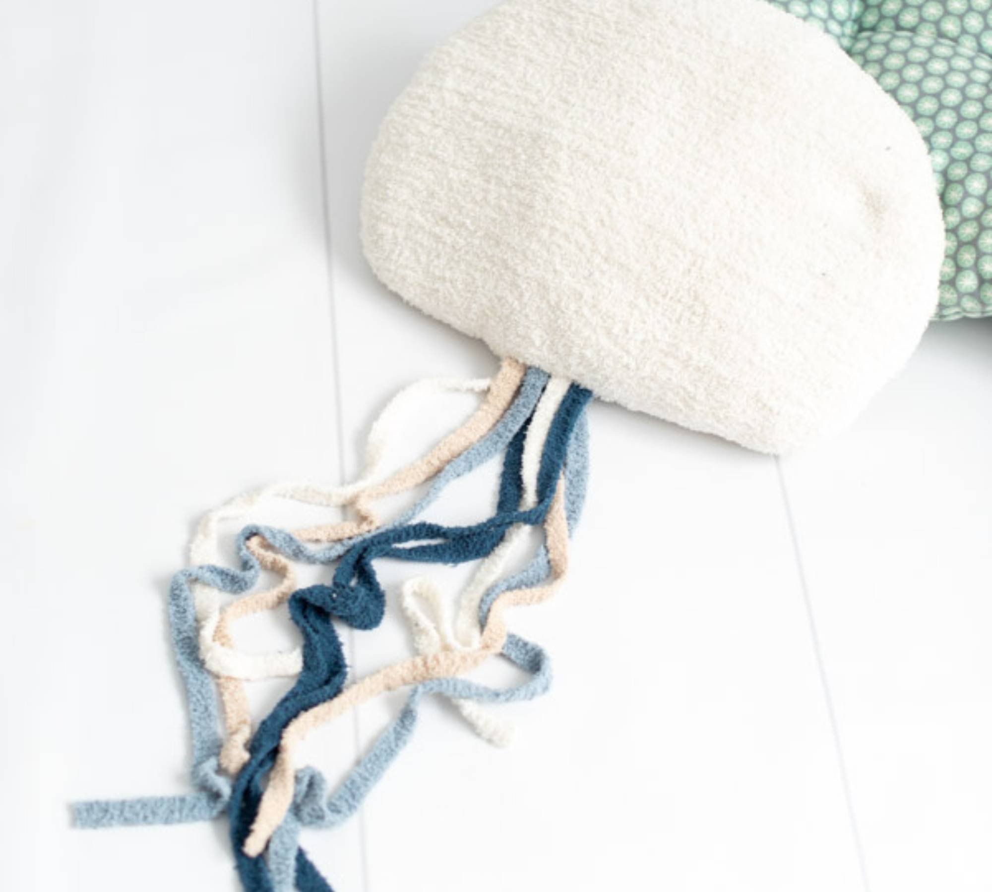 2x Jellyfish & Octopus Plush toy Cotton Blue White