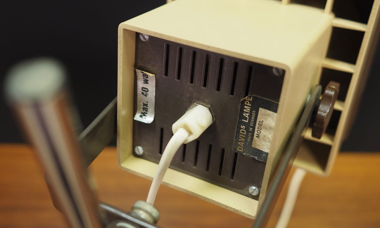 Vintage Tischlampe Metall Kunststoff Creme 1960er Jahre 