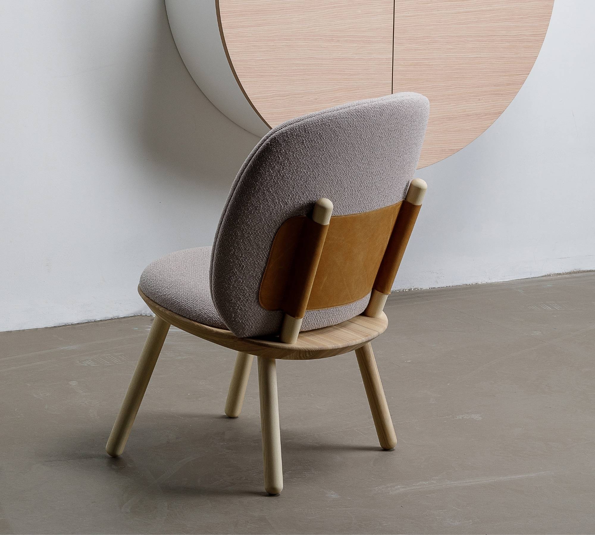 Naïve Armchair Ash wood Fabric Taupe