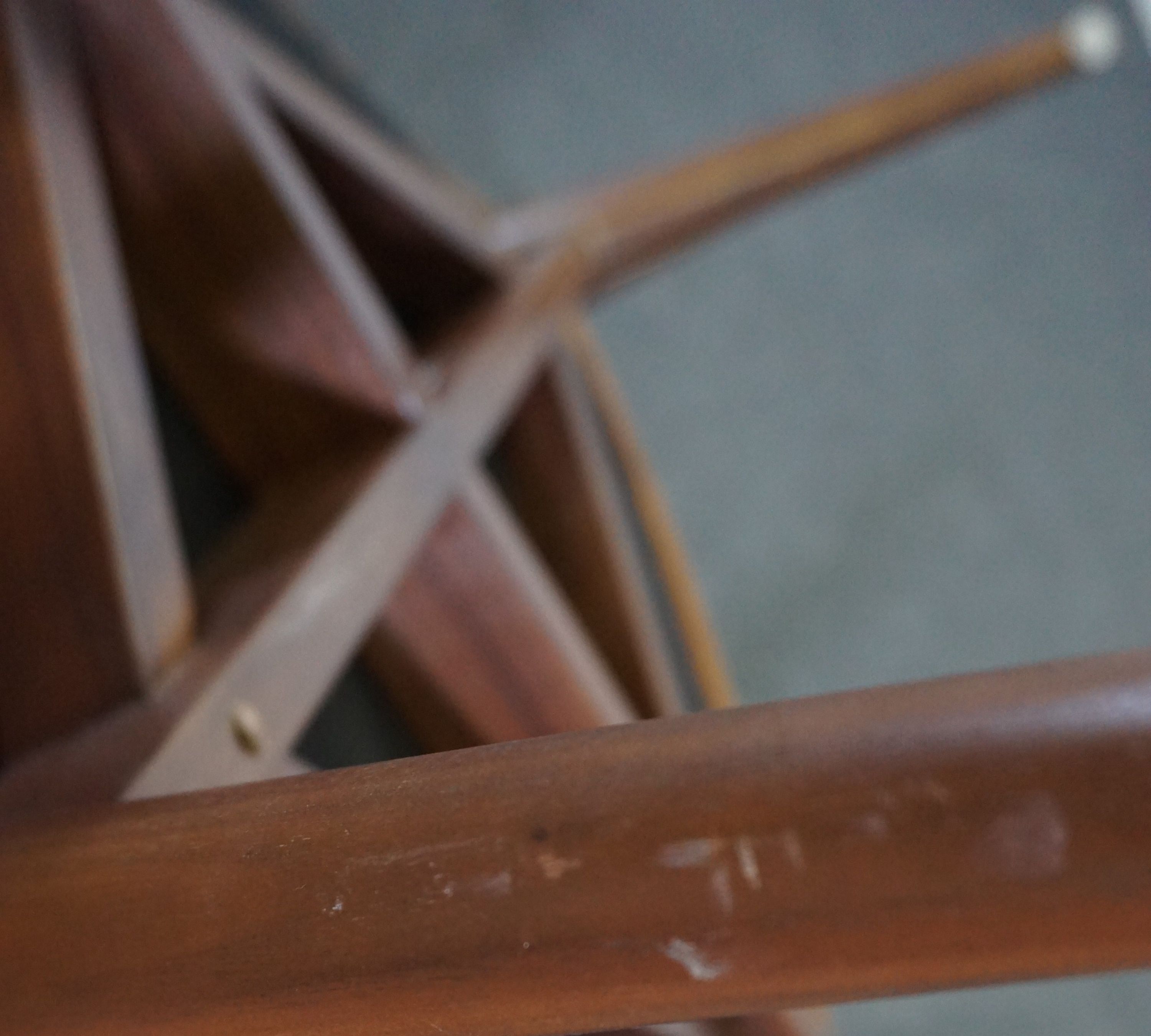 Oscar Sessel Leather Bronze