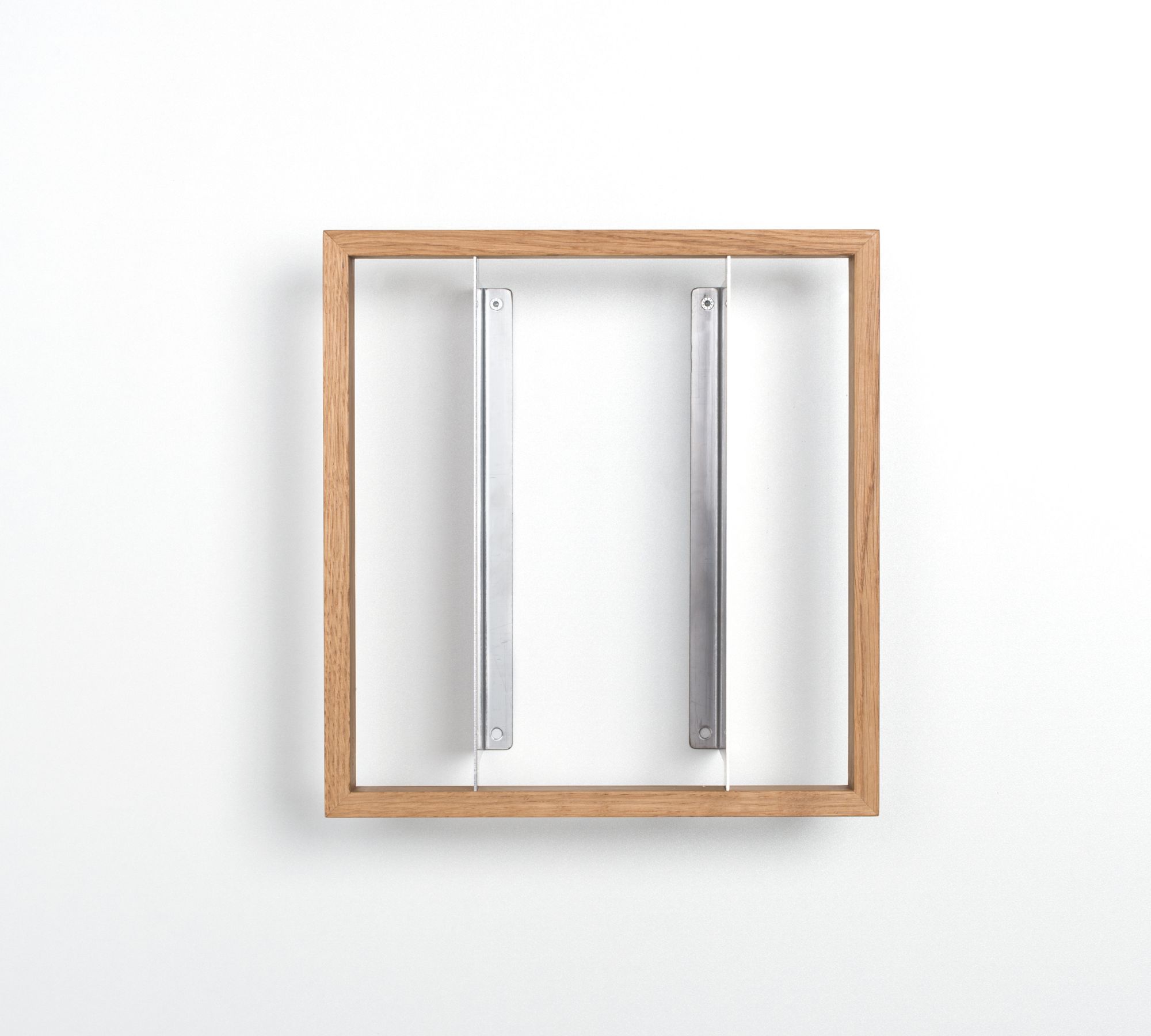 Bücherregal b7 mit Eichenrahmen mit Splint