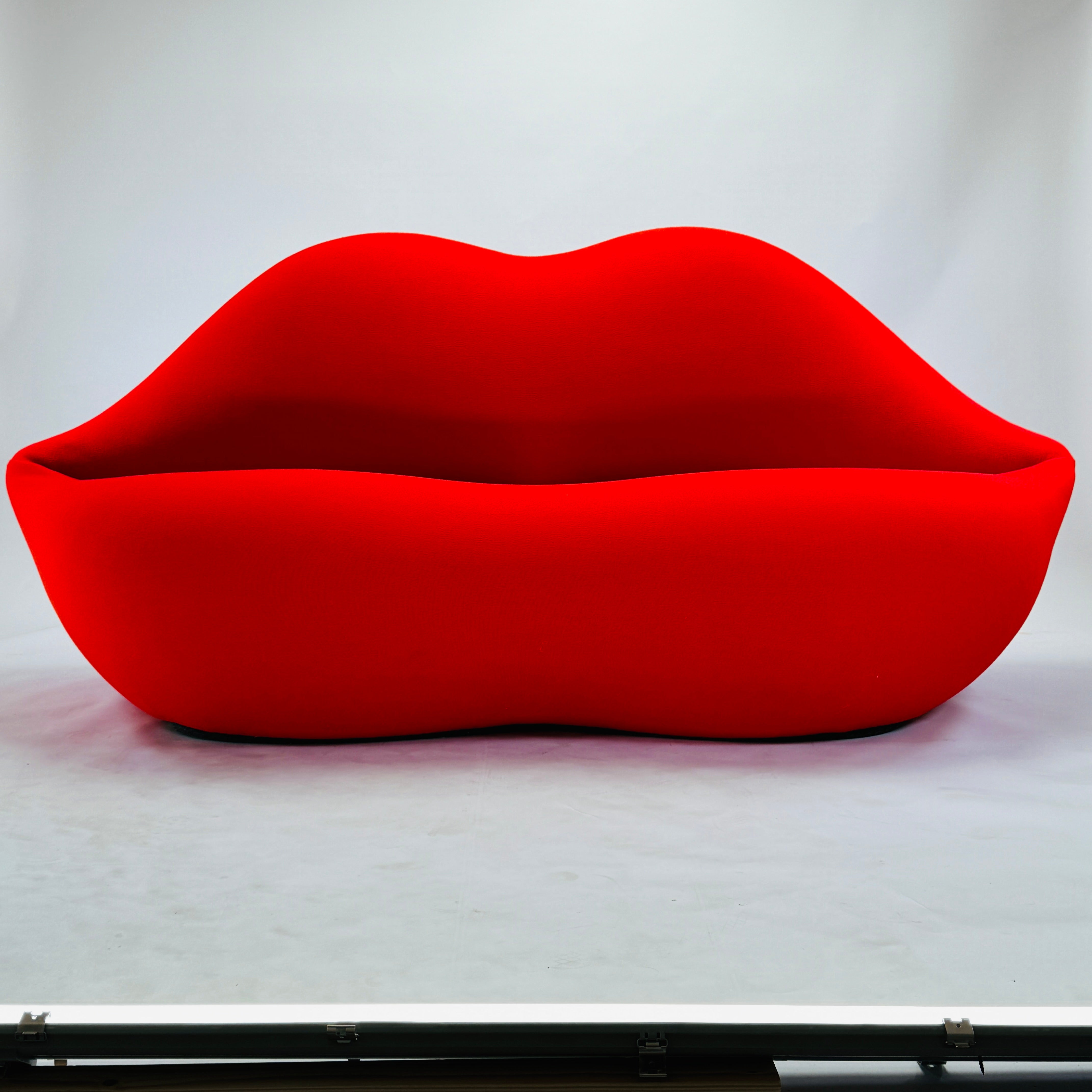 La Bocca Lipstick Sofa Rot