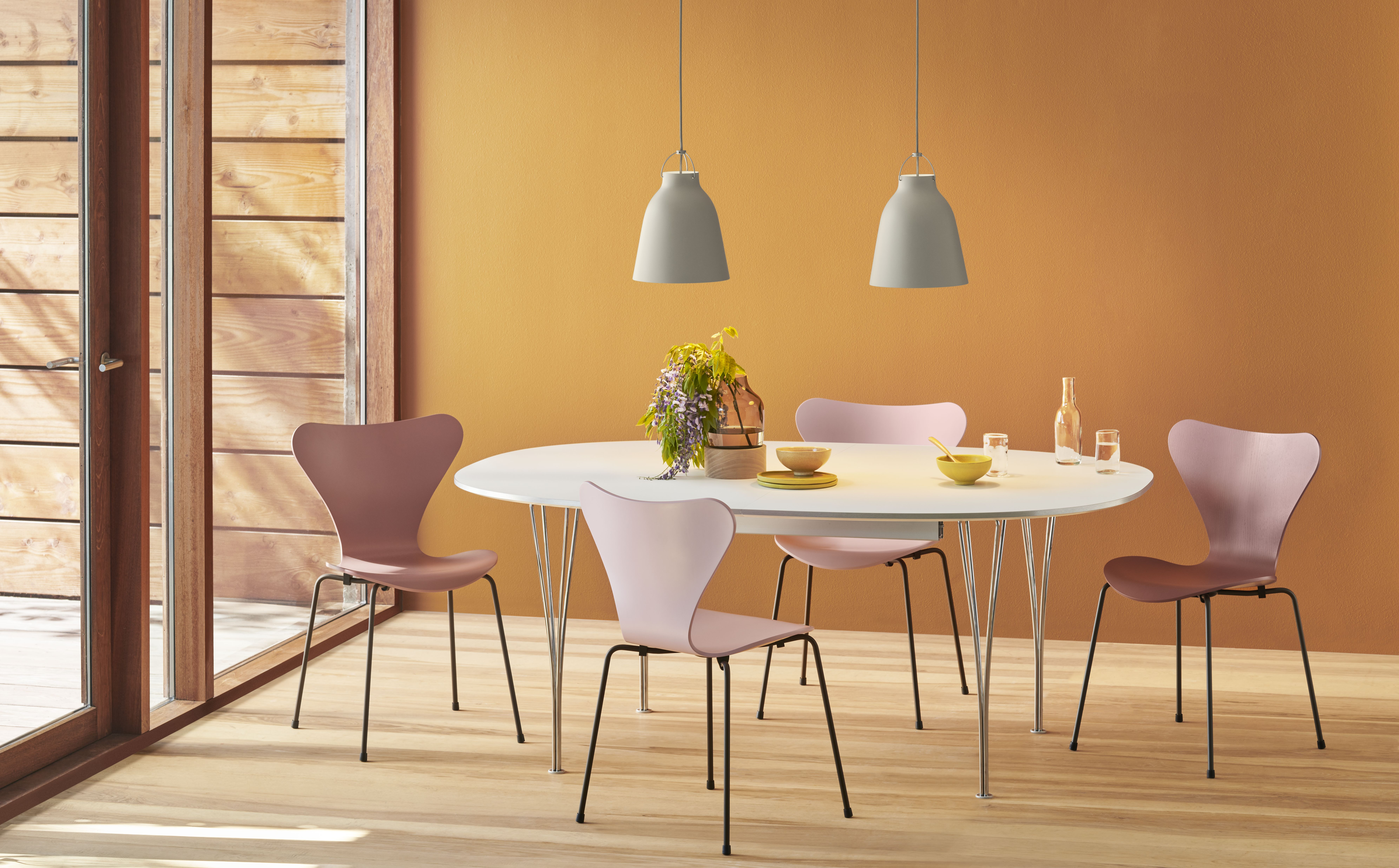 Serie 7 3107 Stuhl Rosa