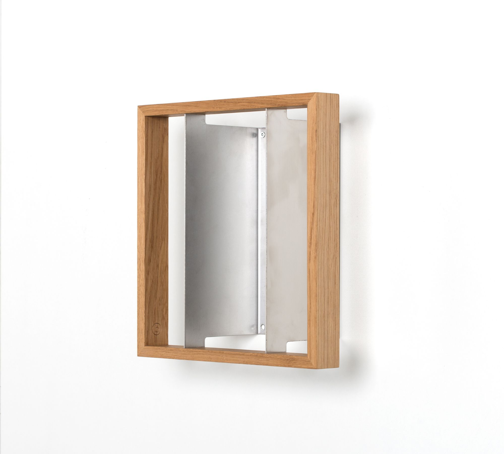 Bücherregal b7 mit Eichenrahmen mit Splint