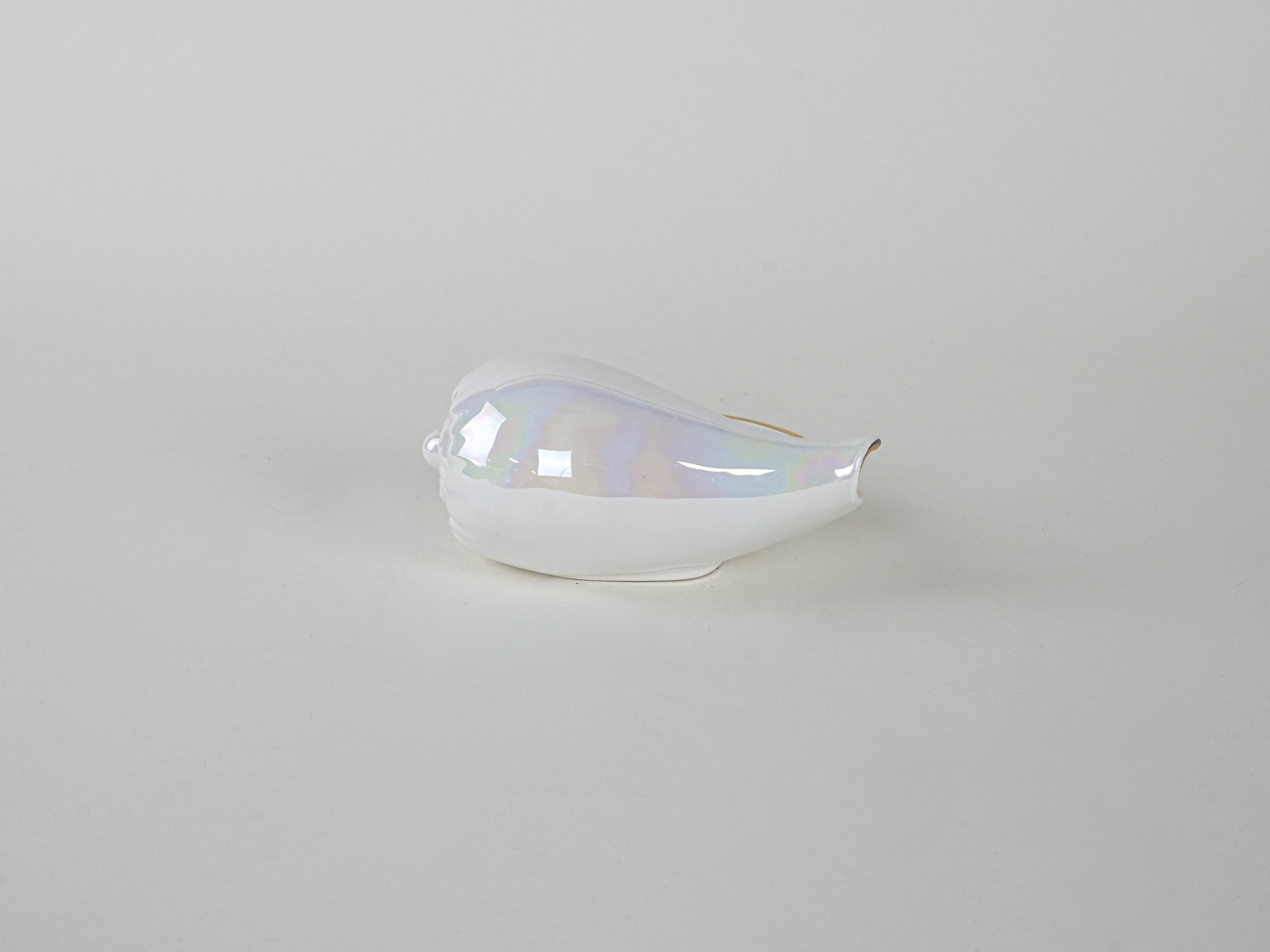 Porcelain-Shell White 1970s