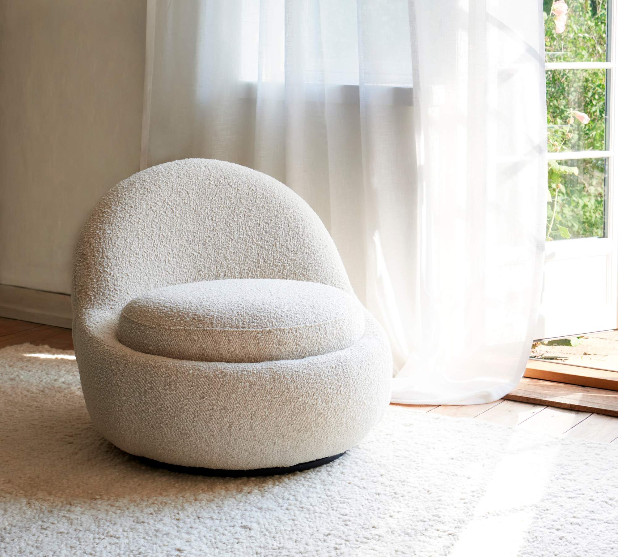 Babette Swivel Chair Maya Cream