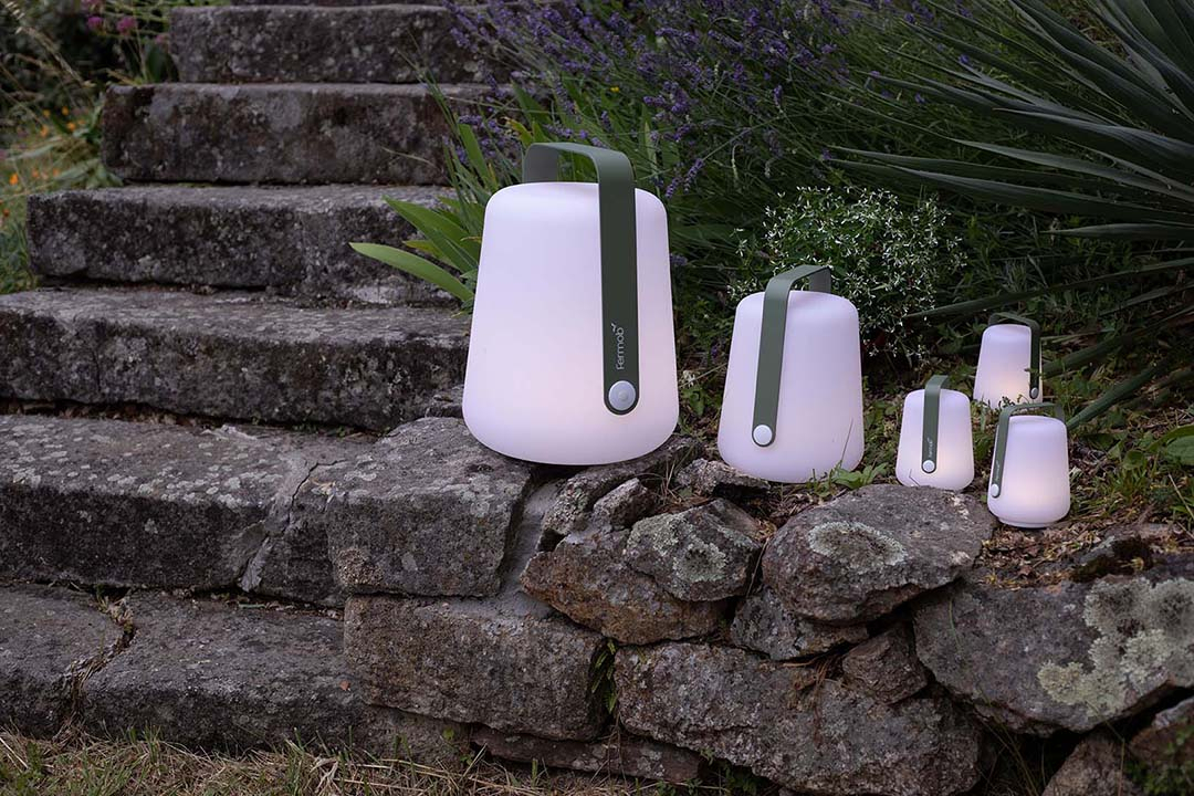 Balad Outdoor Lamp Yellow White