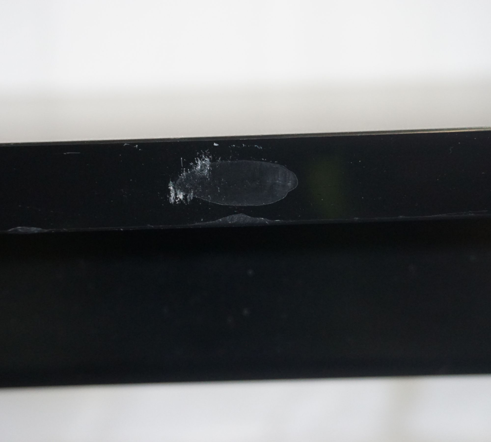 Drip Frame Esstisch Schwarz 190x80cm