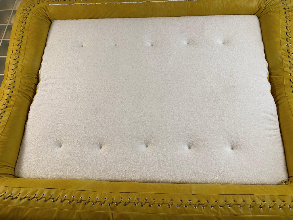 Vintage Alessandro Becchi Anfibio Schlafsofa Leder Gelb