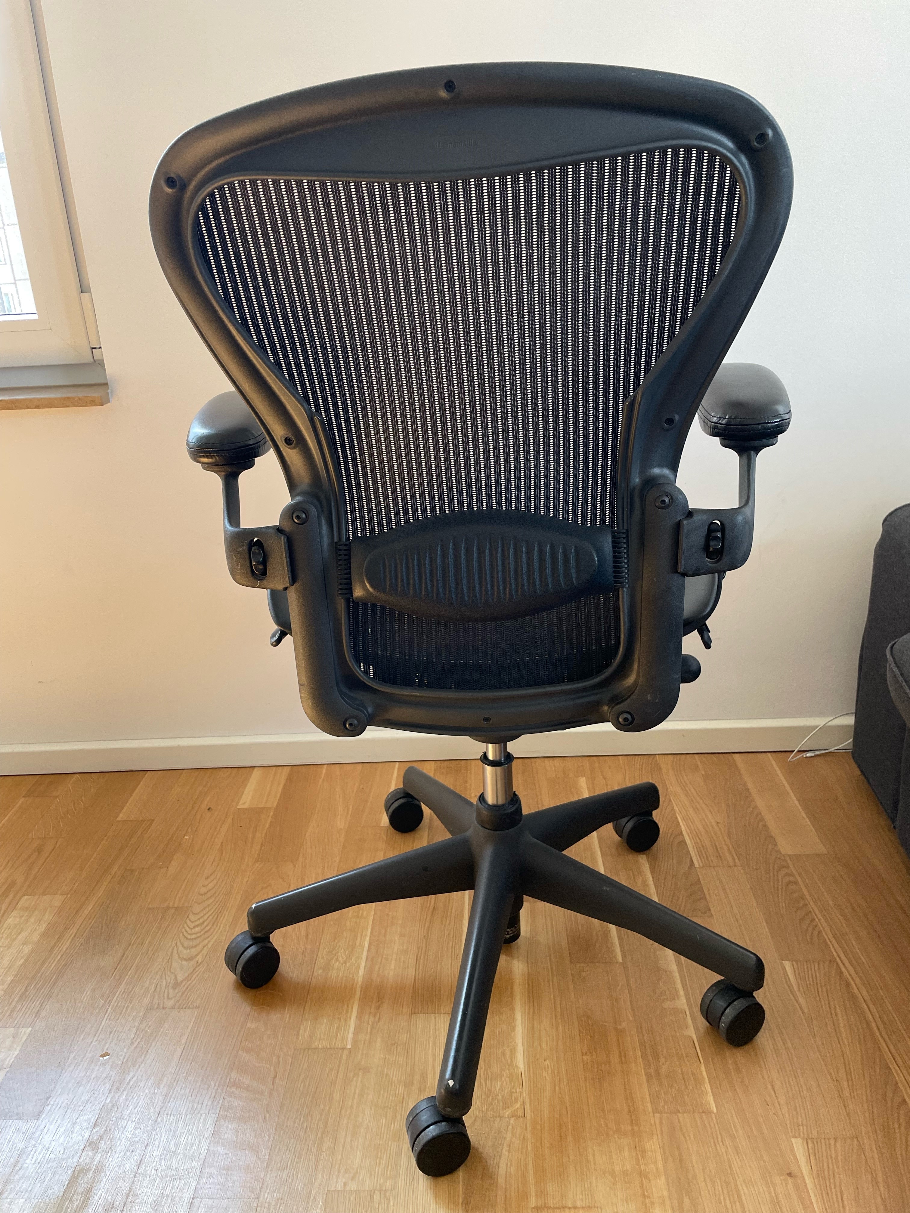 Aeron Chair von Herman Miller Graphite