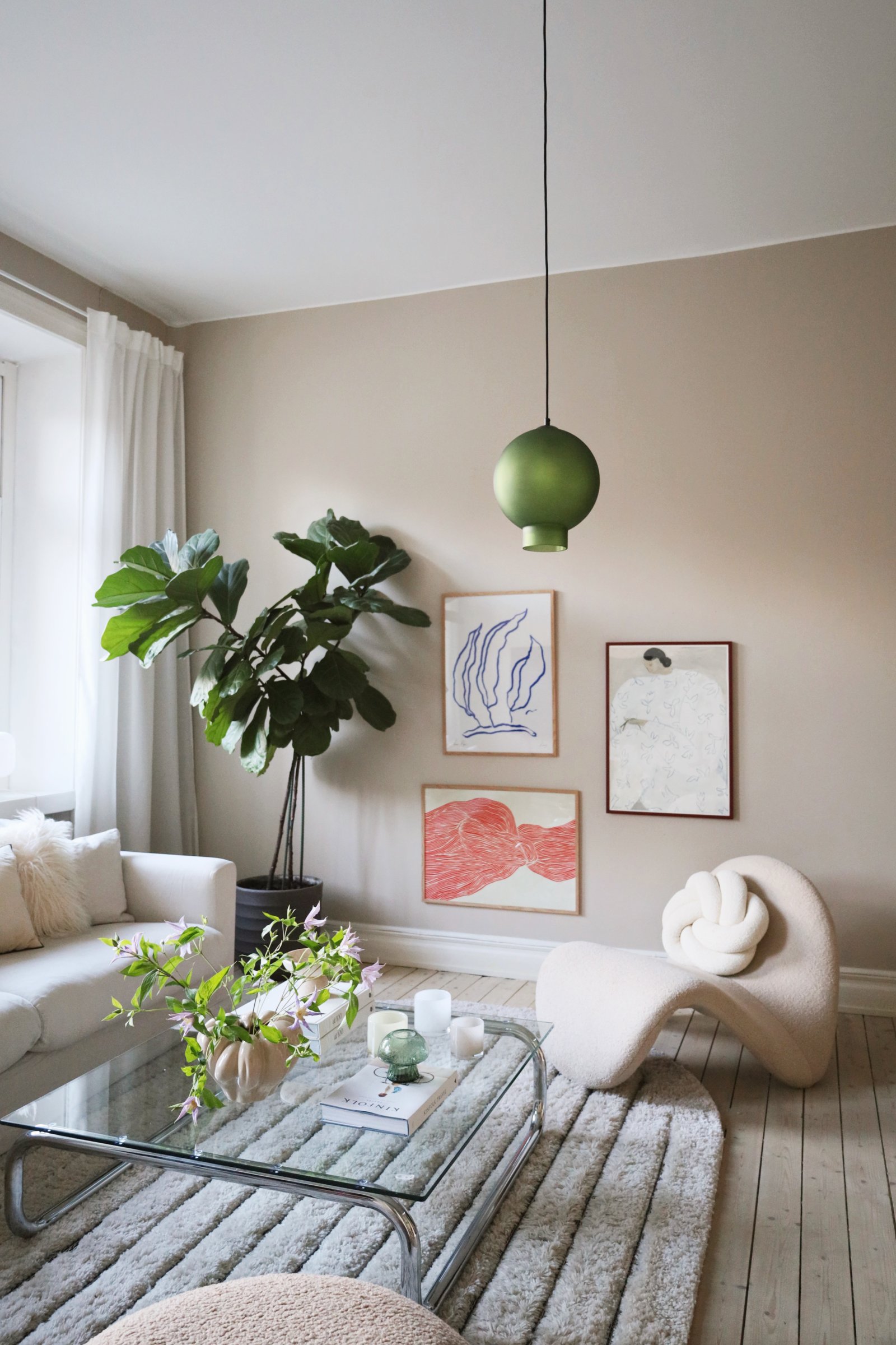 Bams pendant lamp frosted glass green Ø 25cm