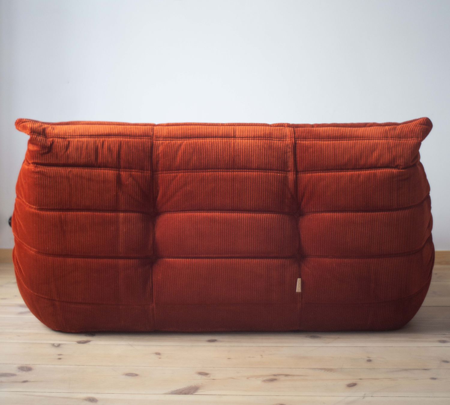 Togo Sofa 2-Sitzer Cord Bernsteinorange