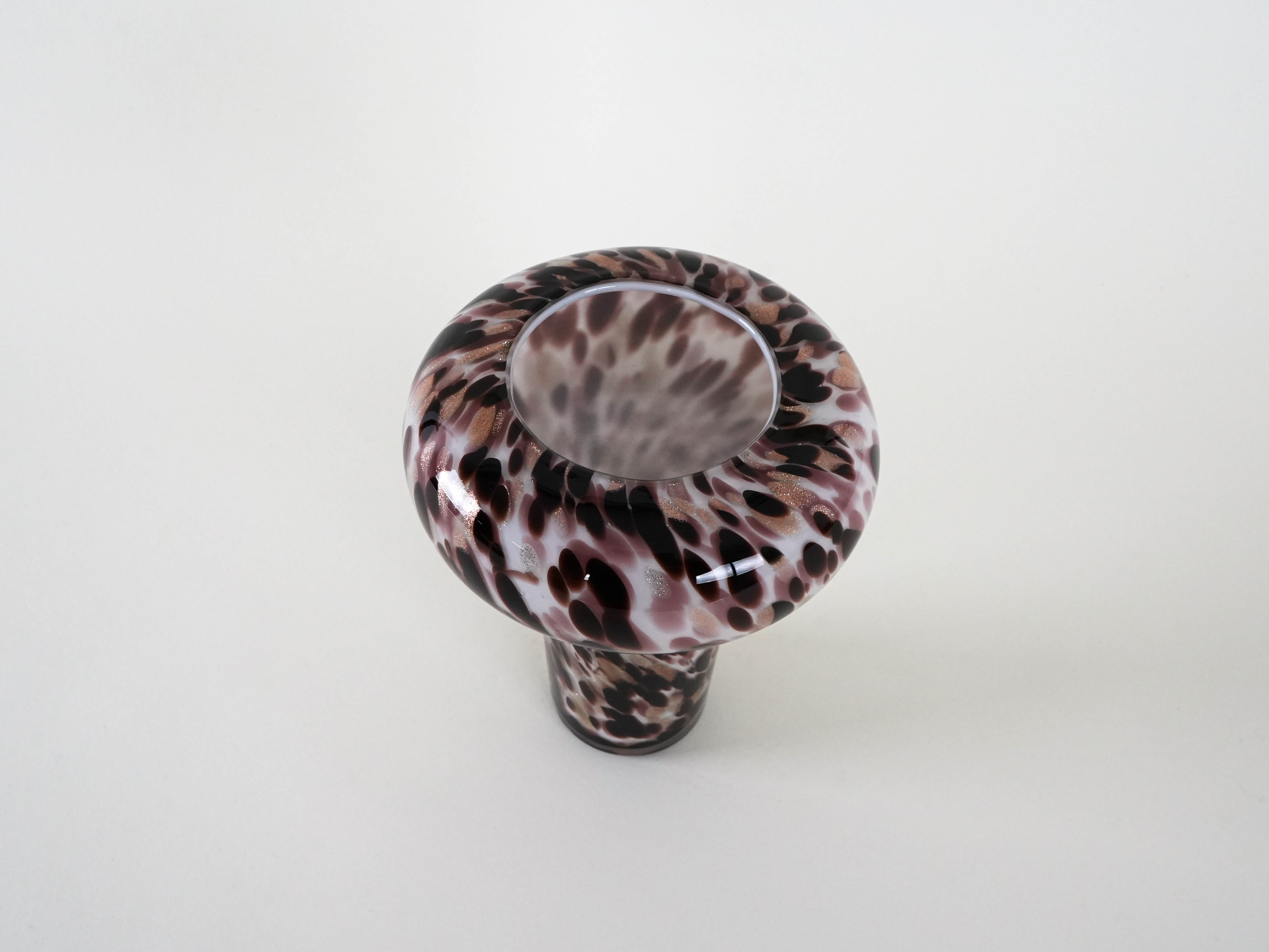 Leopard print glass vase brown