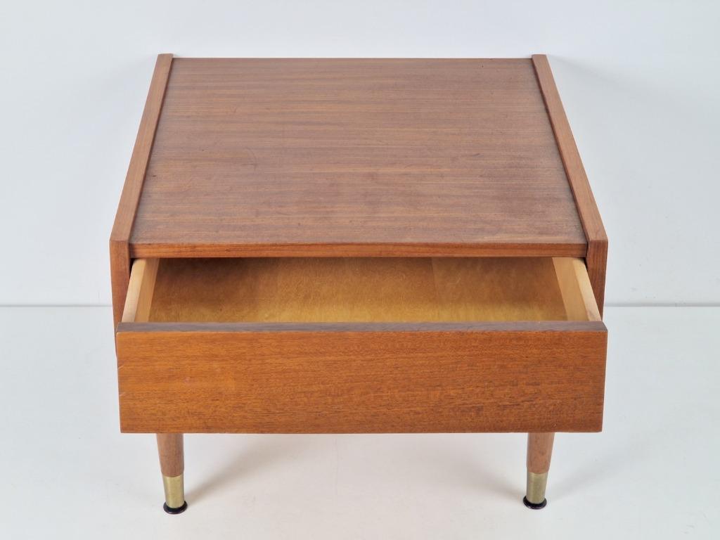 Vintage Nachttisch Teakholz Braun 1960er Jahre