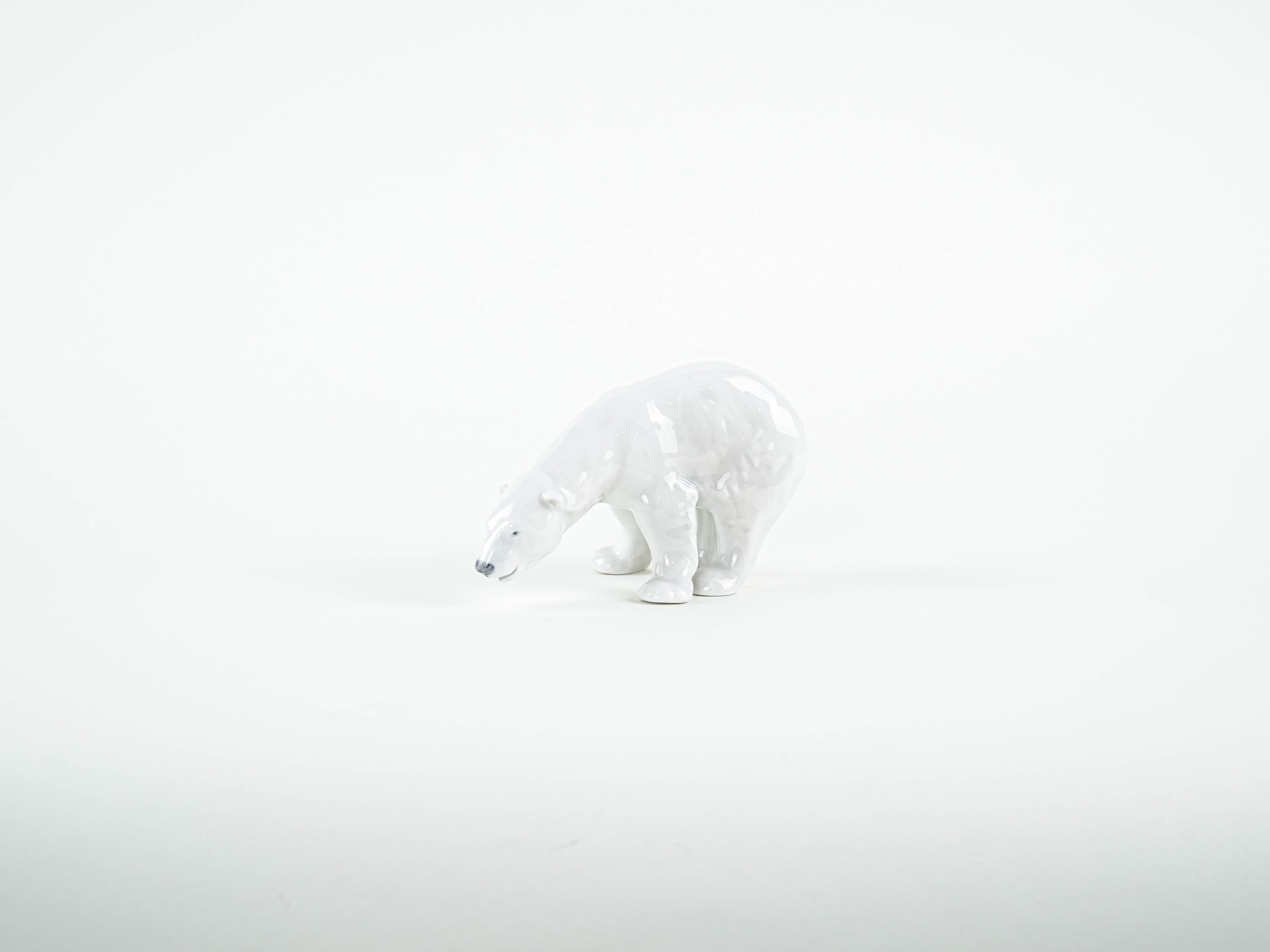 Porcelain polar bear figure 1970s