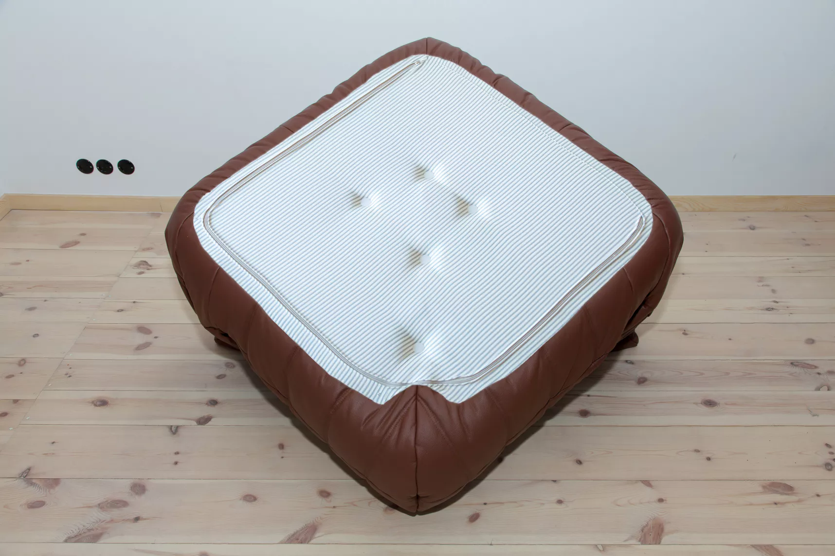 Togo Lounge Set 3-pc. Madras Leather Brown