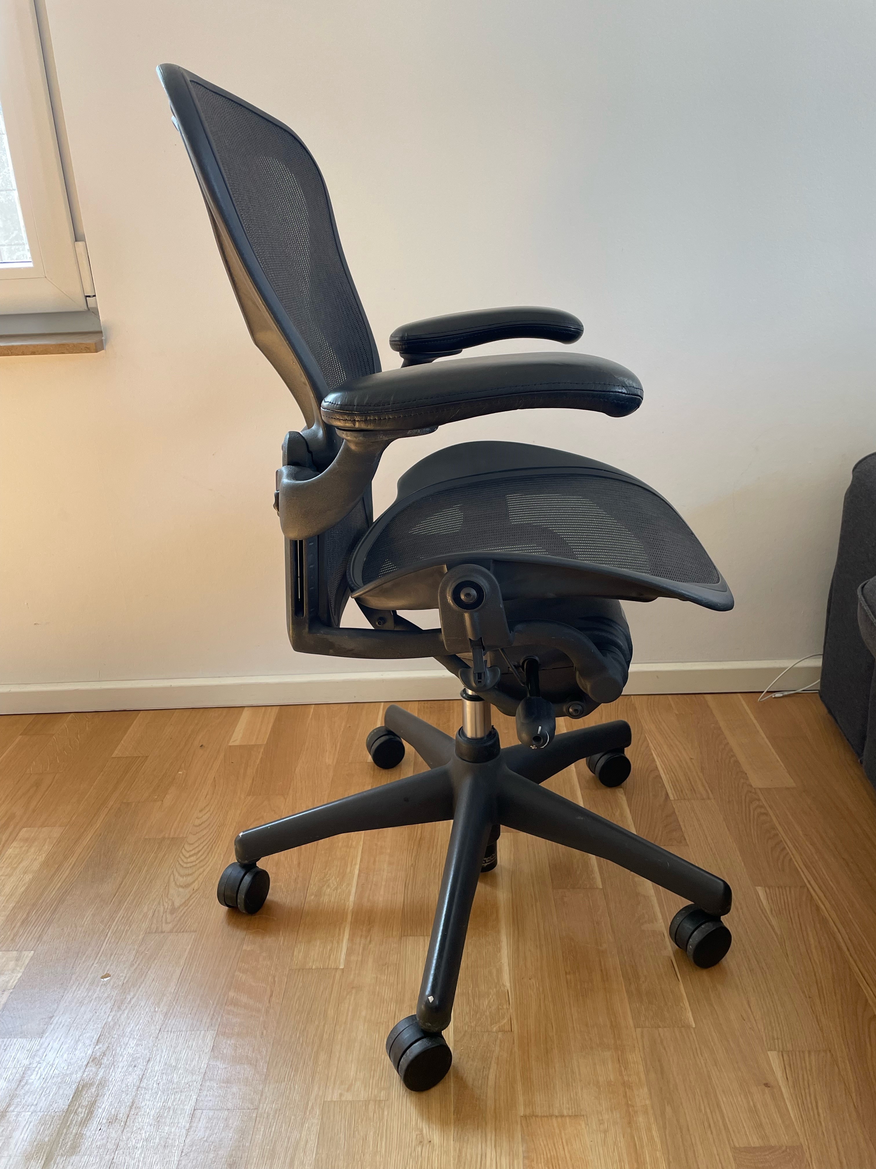 Aeron Chair von Herman Miller Graphite