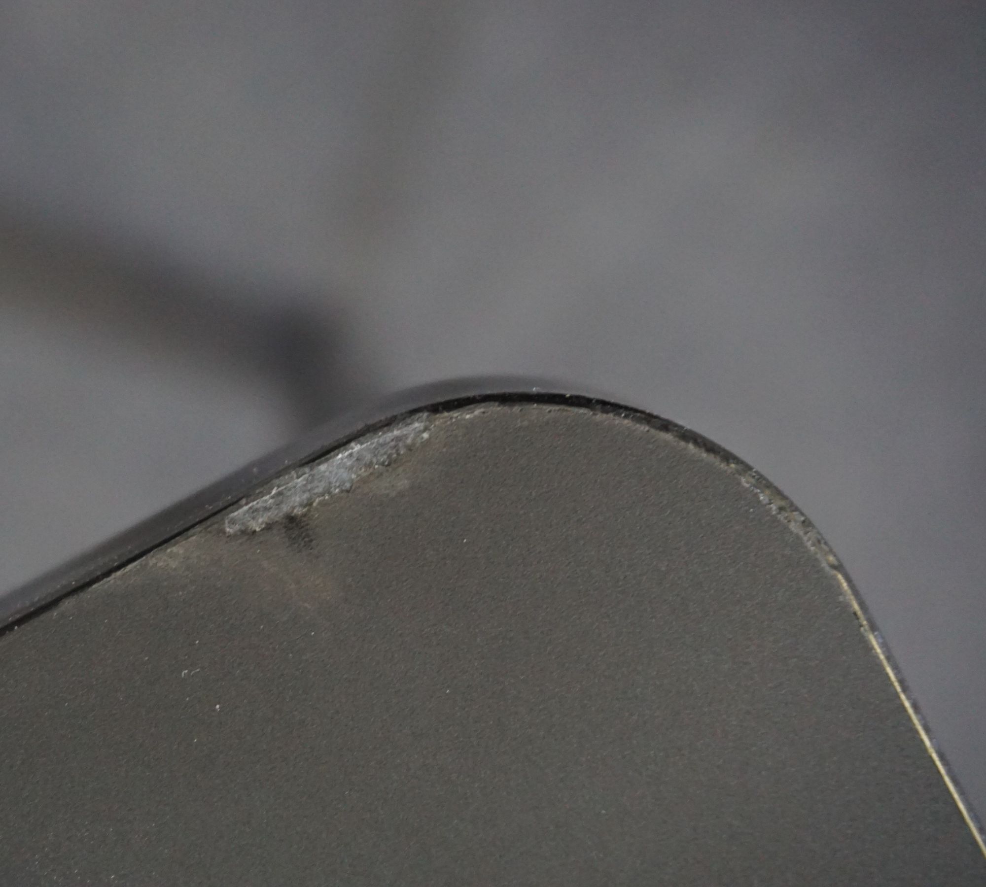 Drip Frame Esstisch Schwarz 190x80cm