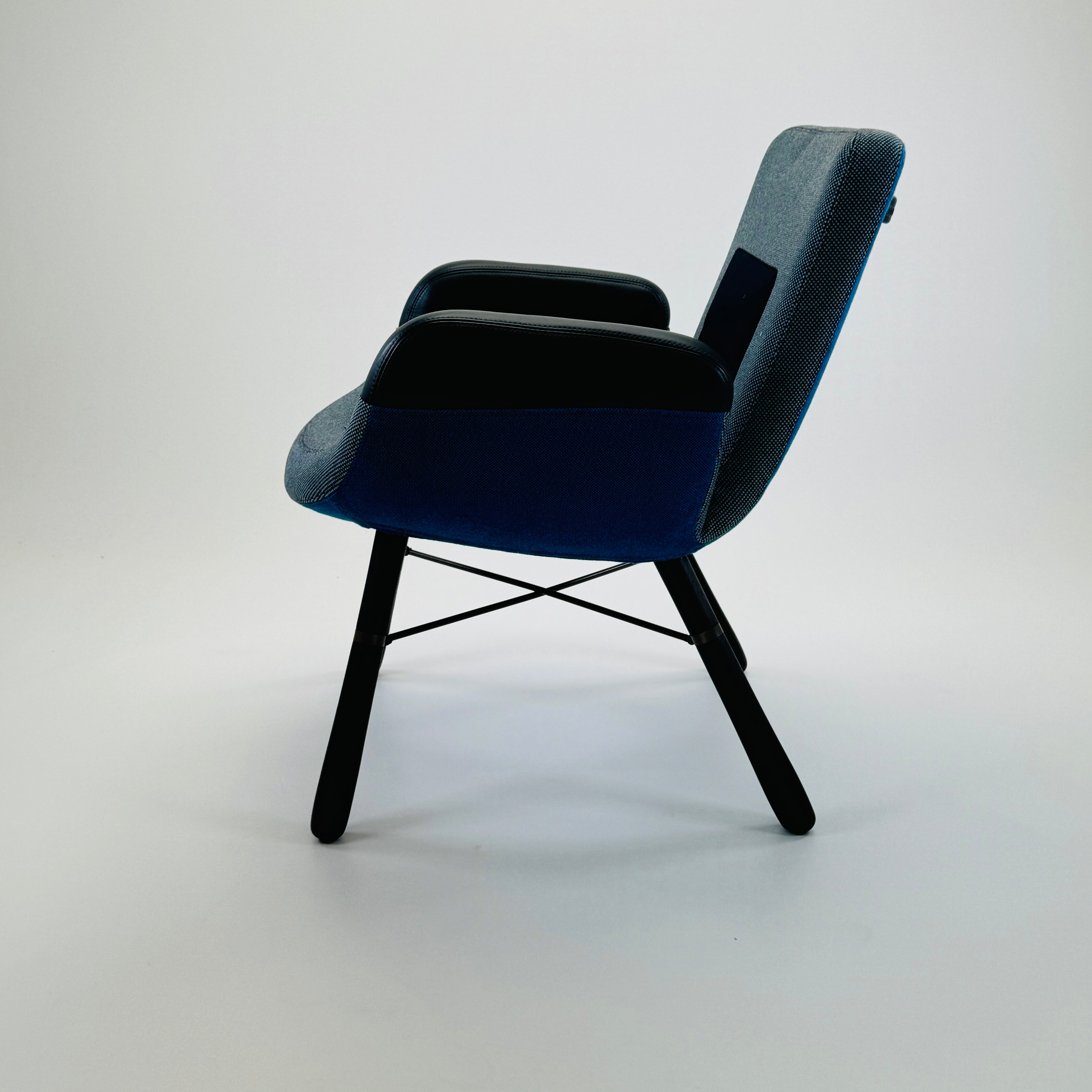 East River Chair Leder Blau