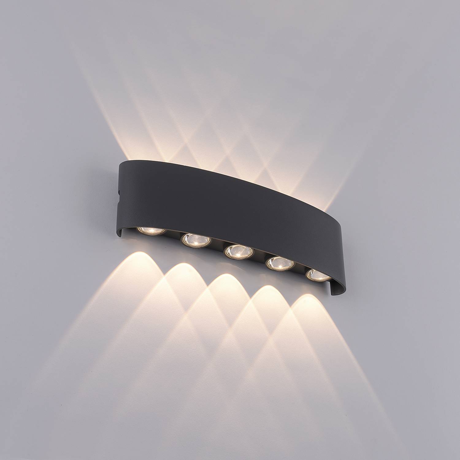Calle Wall Lamp Aluminium Black