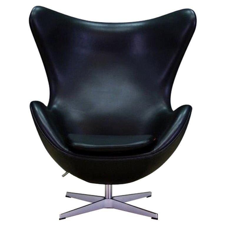 Egg Chair Arne Jacobsen Leather Black