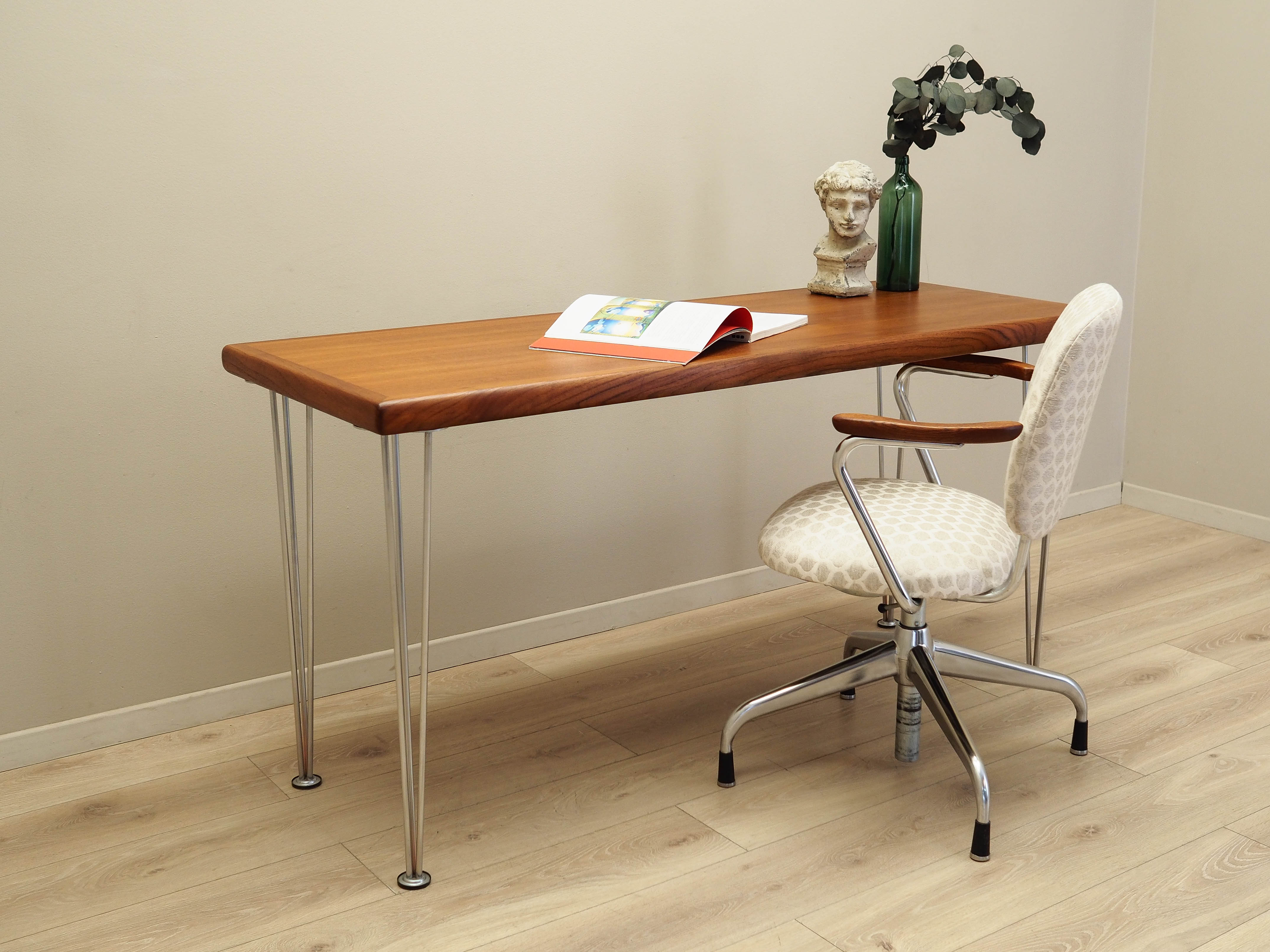 Schreibtisch Teakholz Metall Braun 1970er Jahre