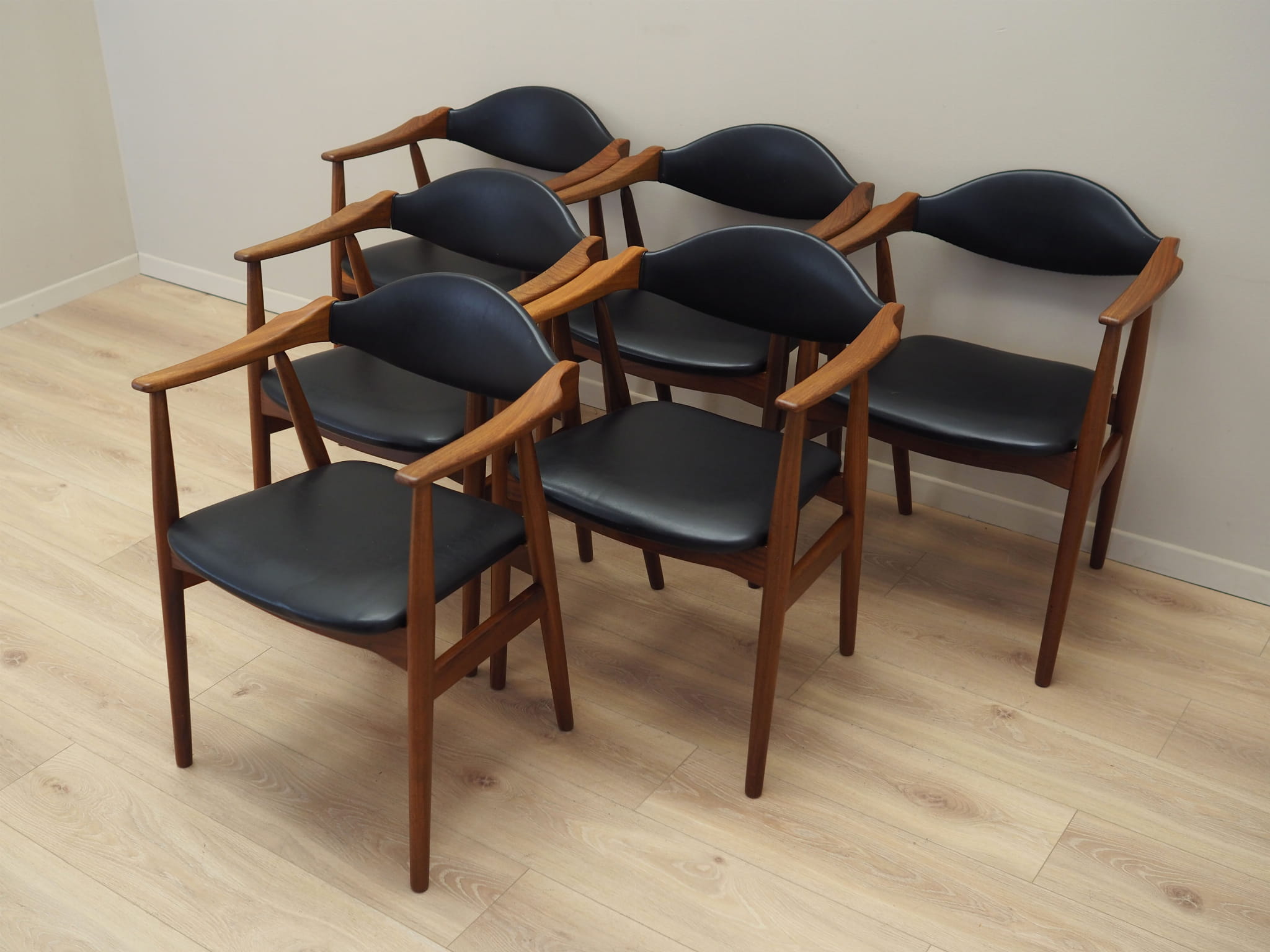 6x Chair Teak Wood Leather Black 1970s