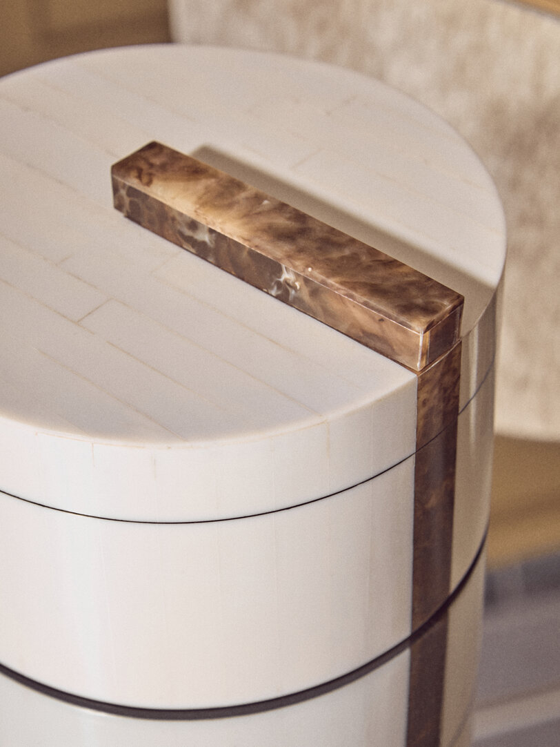 Decio Box Rotondo Piccolo Crema Marrone