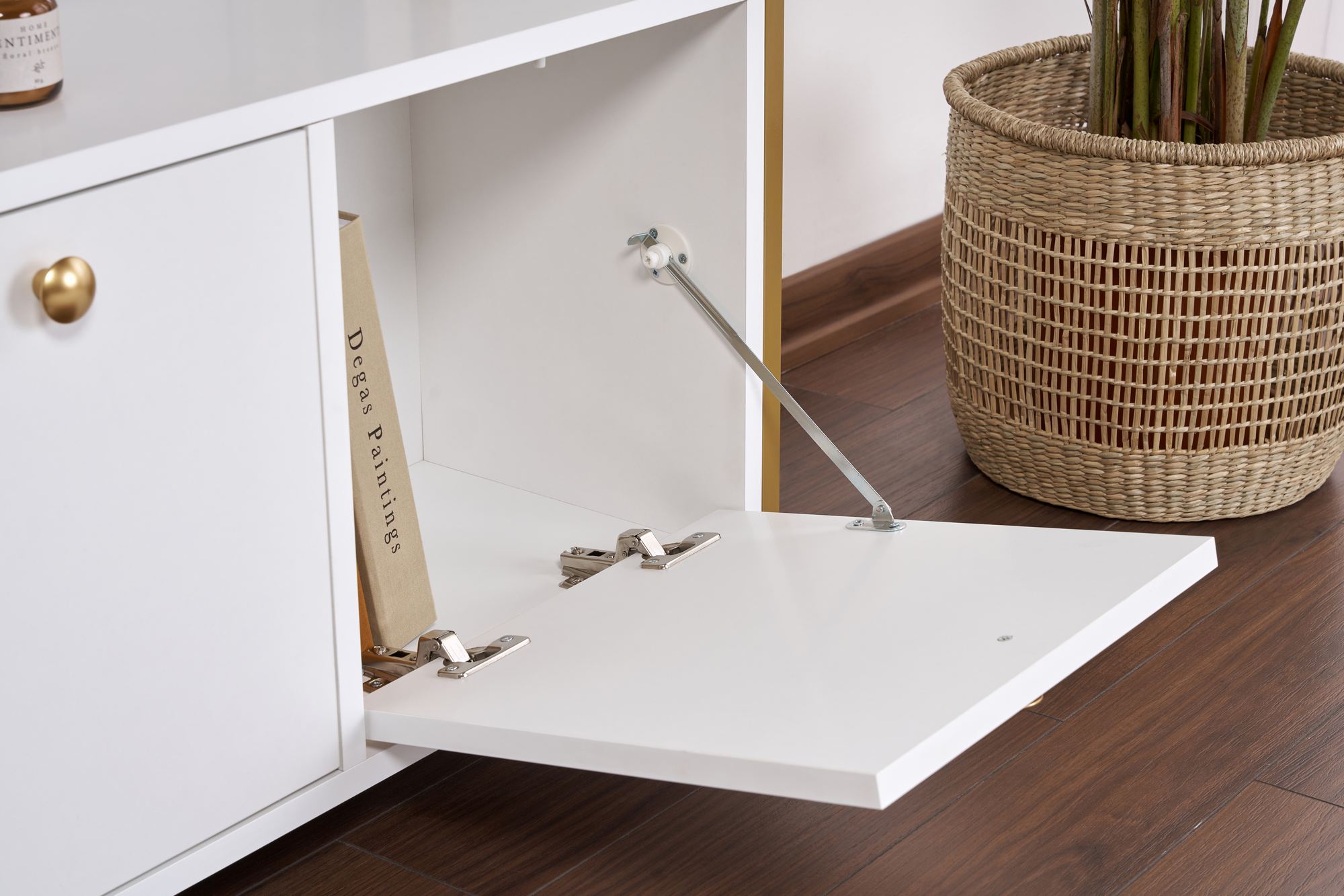 Solace Console White Gold