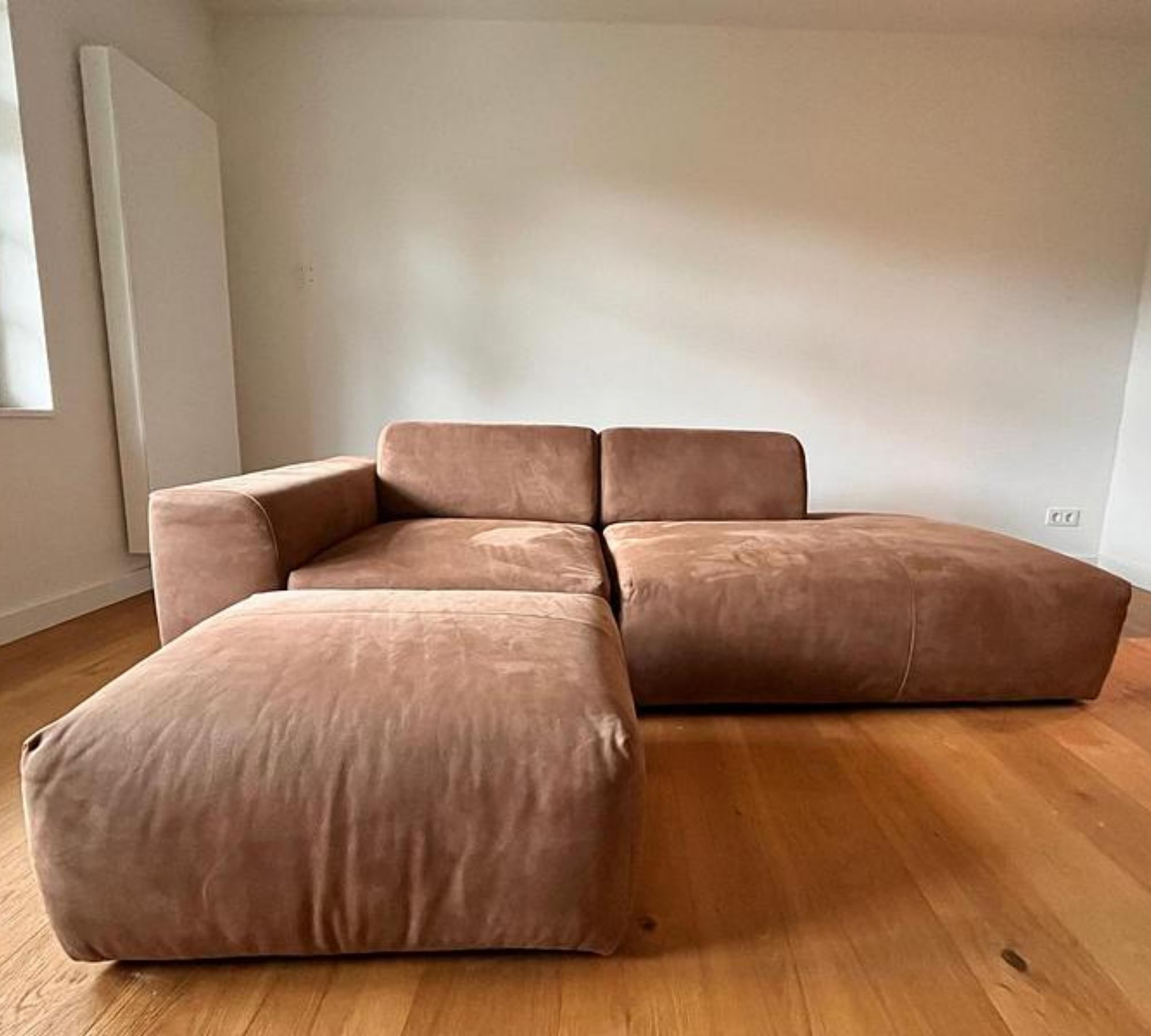 Pyllow Sofa 3-Sitzer & Hocker Nubukleder Braun