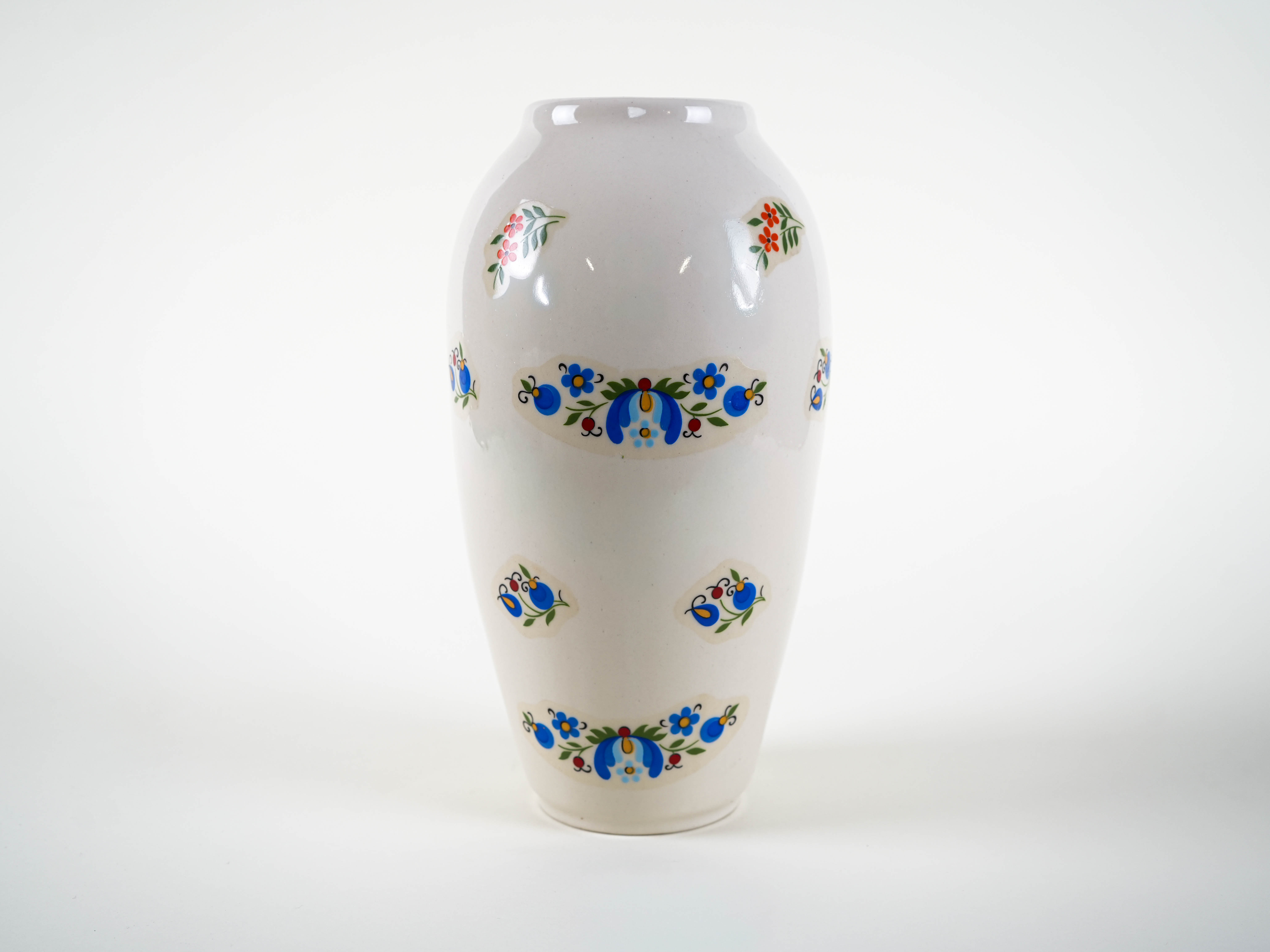 Porcelain vase 1980s
