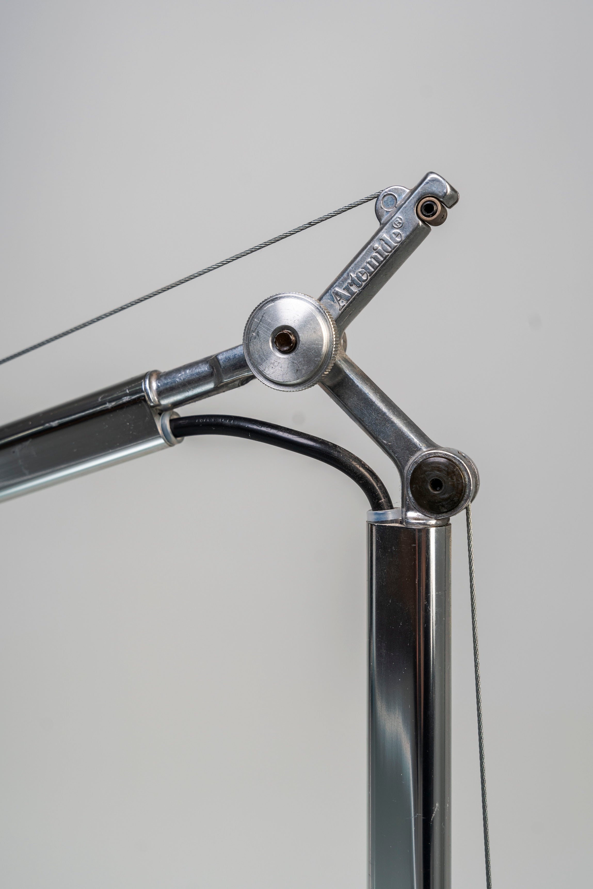 Tolomeo Tischleuchte mit Klemme Silber